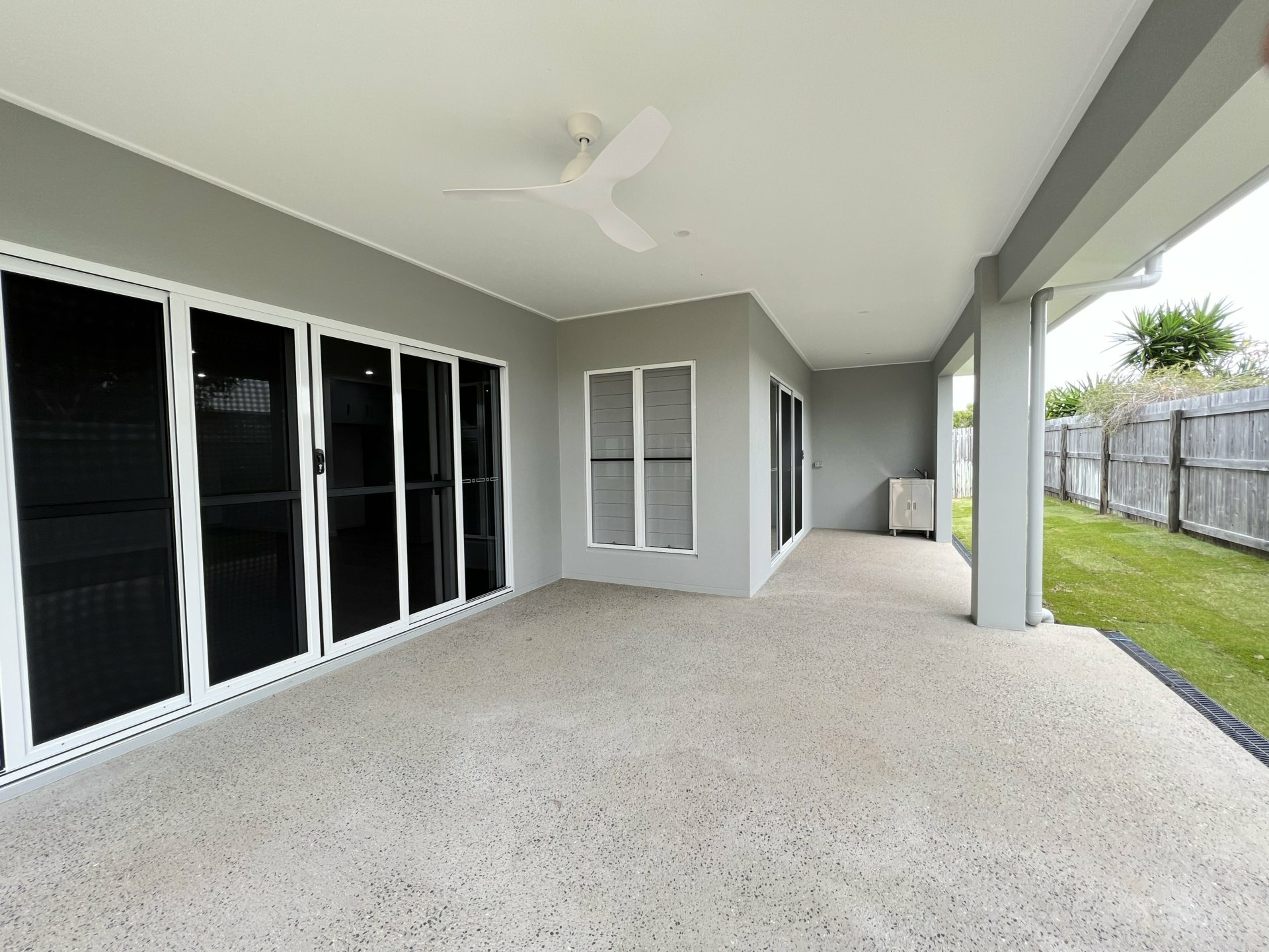 9 Crofton Street, BOWEN