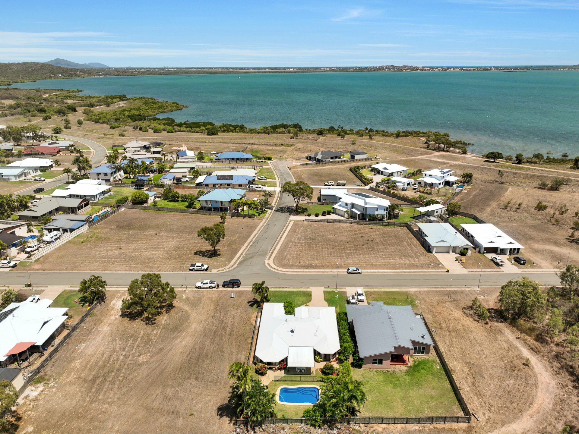 142 Ocean View Drive, BOWEN