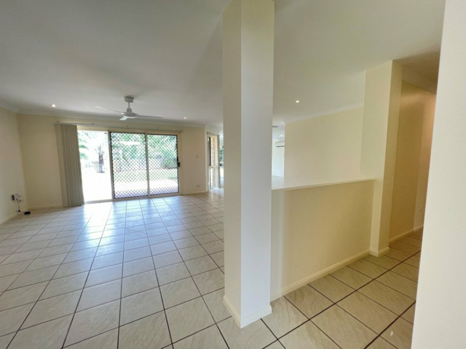 134 Ocean View Drive, BOWEN