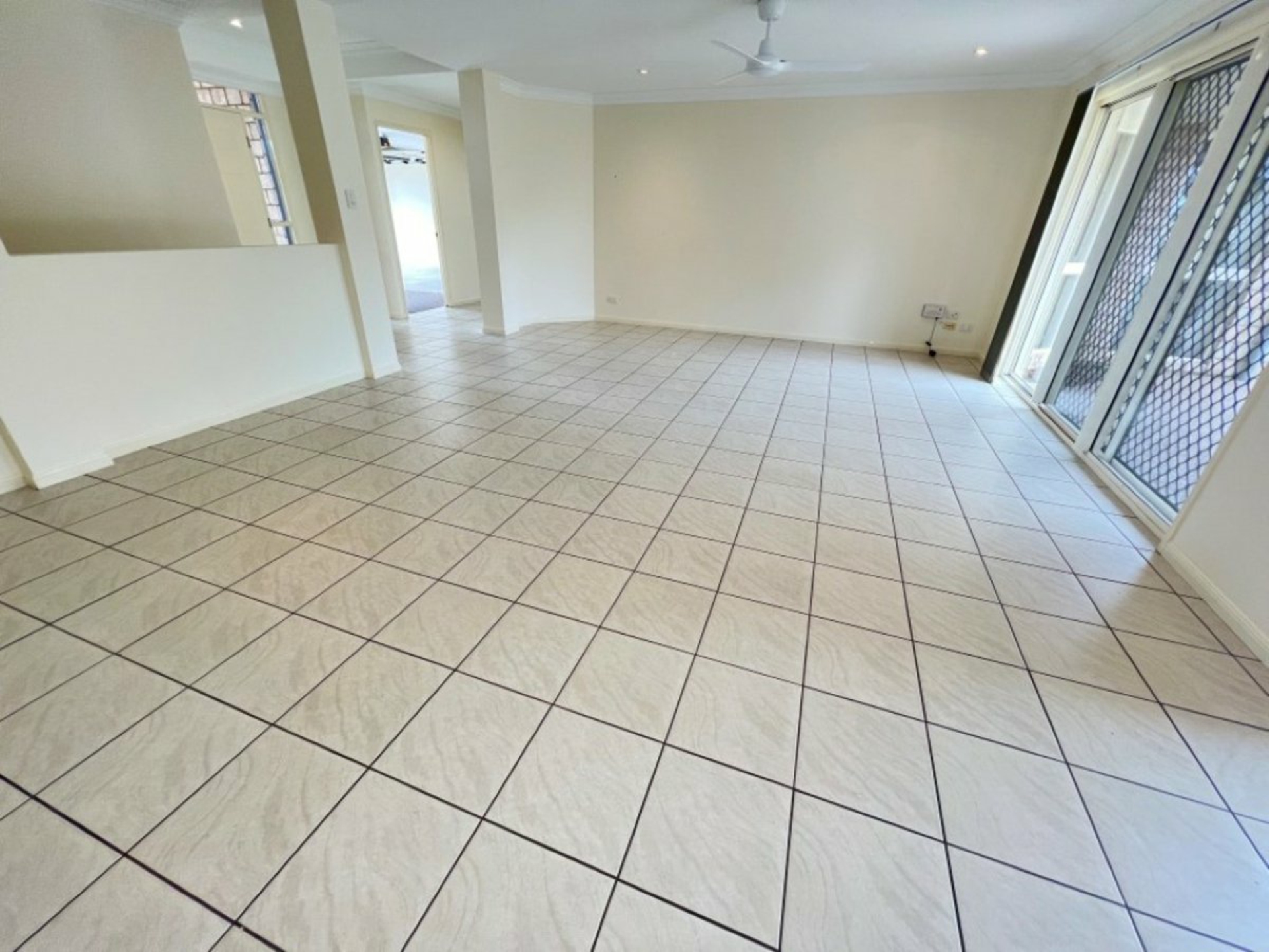 134 Ocean View Drive, BOWEN