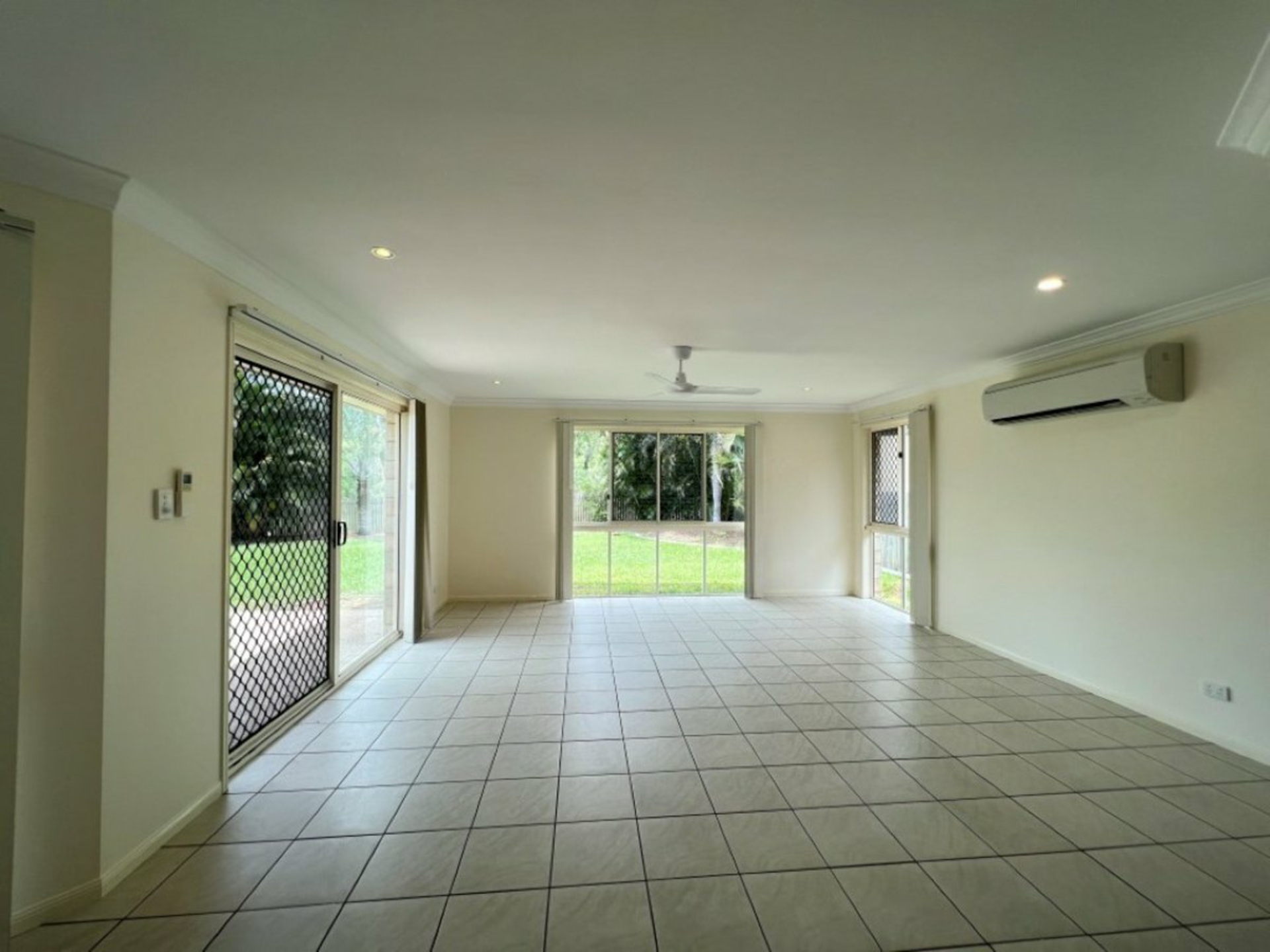 134 Ocean View Drive, BOWEN