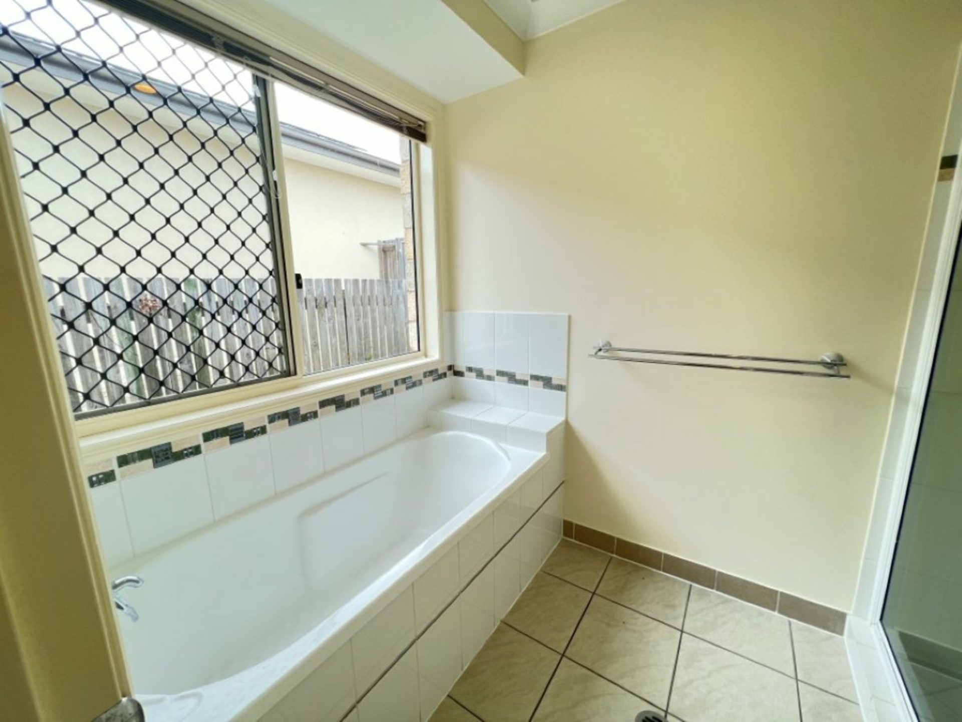 134 Ocean View Drive, BOWEN