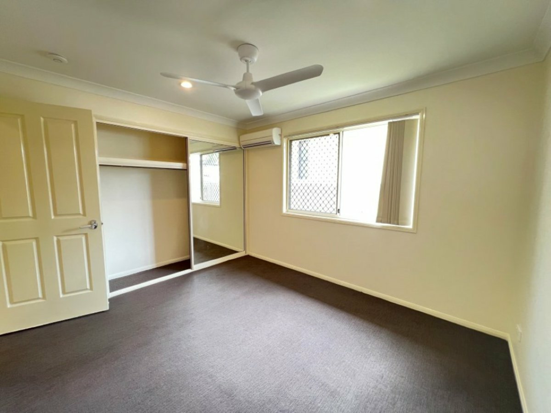 134 Ocean View Drive, BOWEN