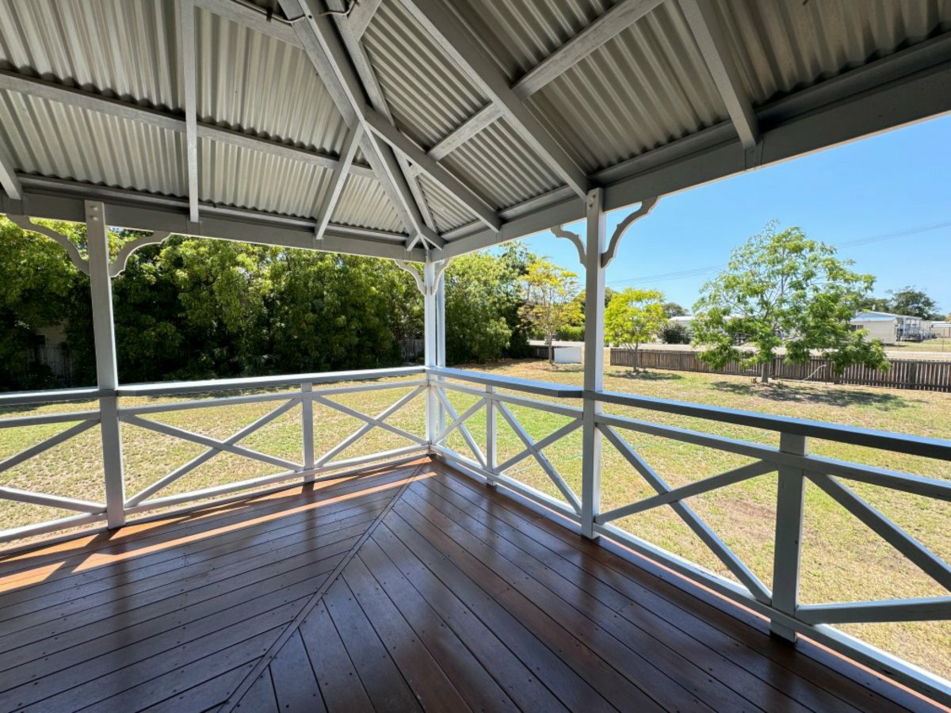 12 Dalrymple Street, BOWEN