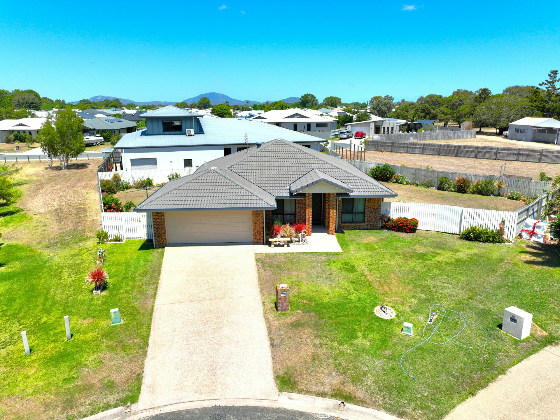 12 Summer Place, BOWEN