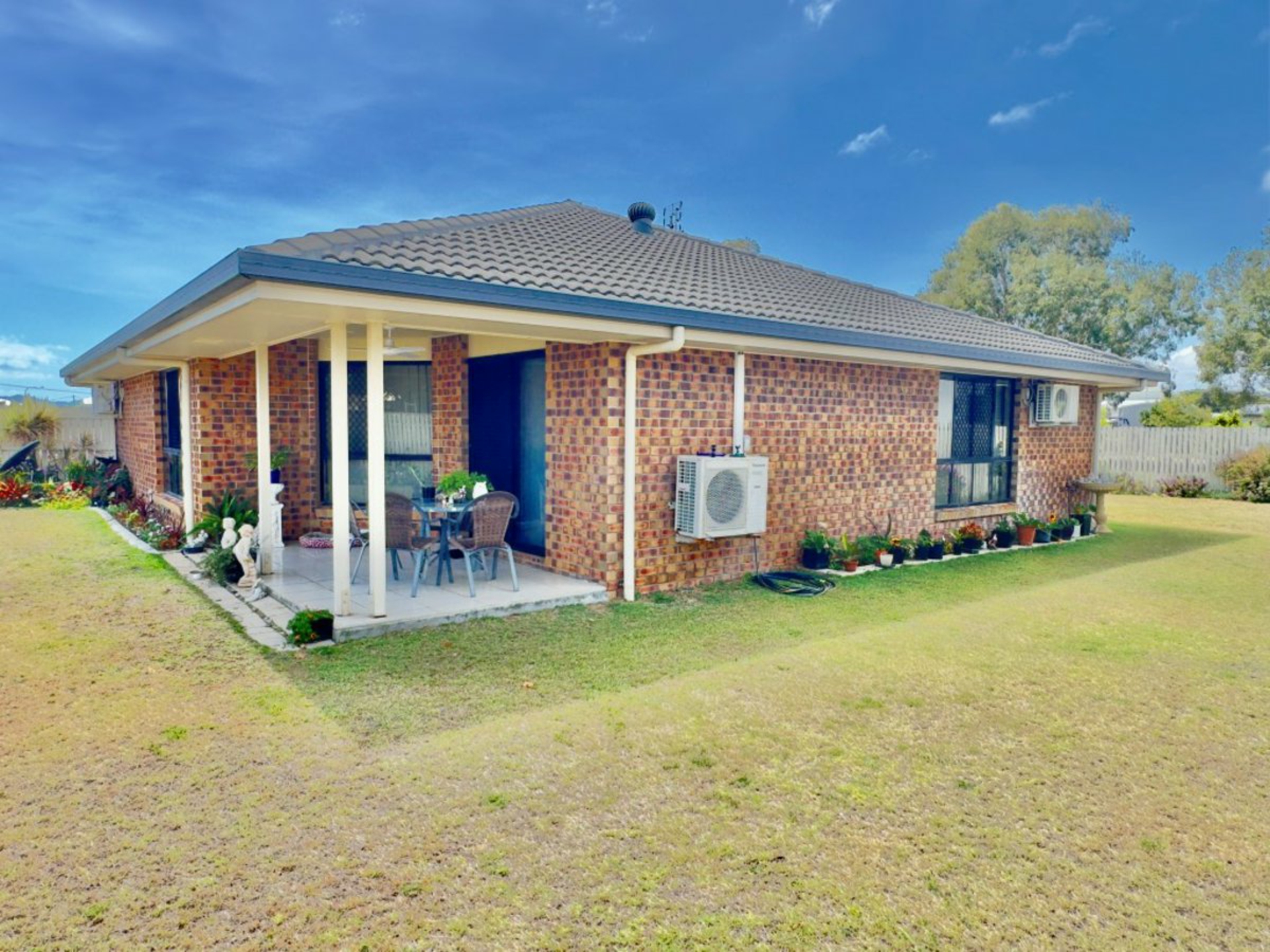 12 Summer Place, BOWEN