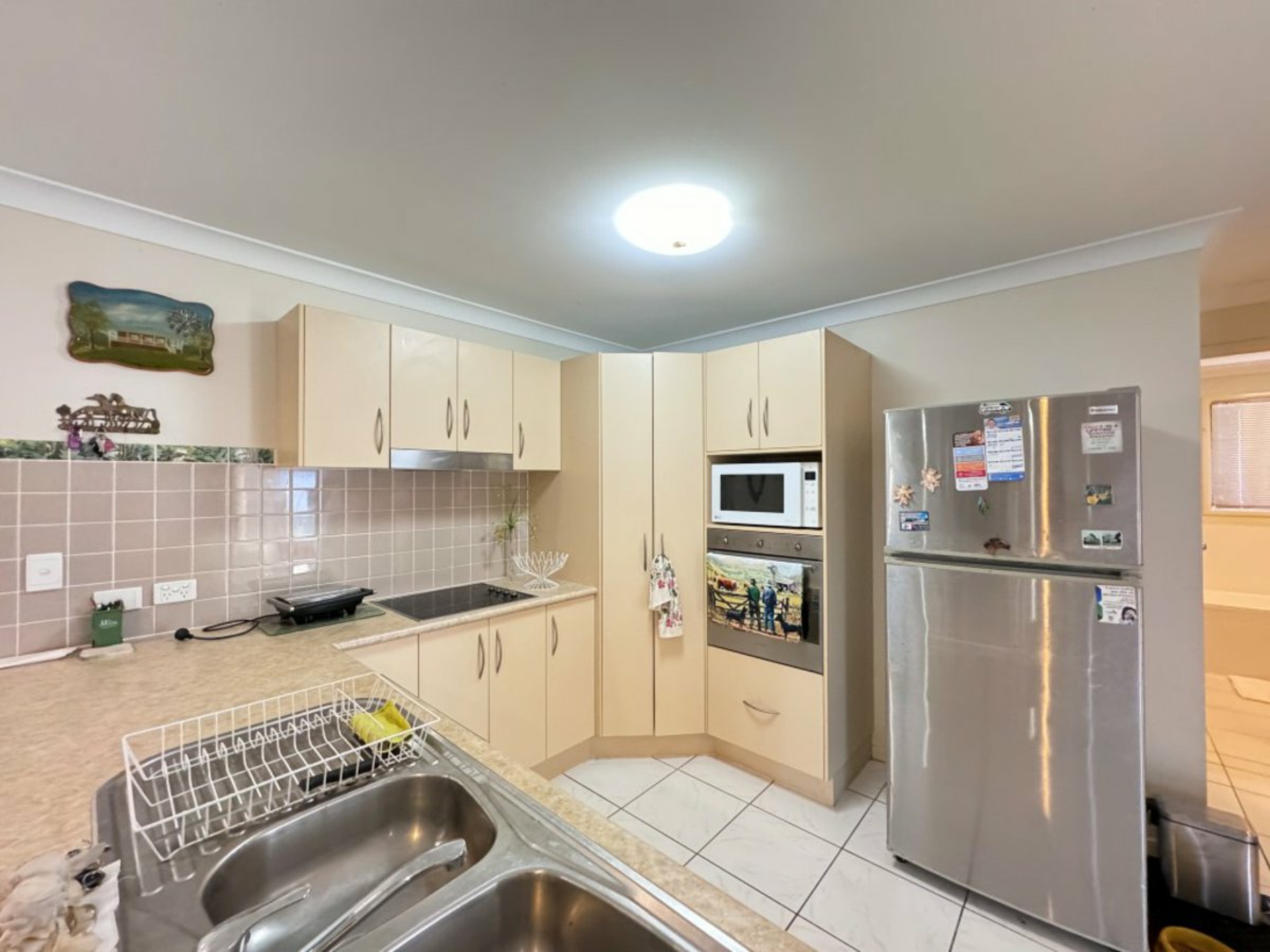 12 Summer Place, BOWEN