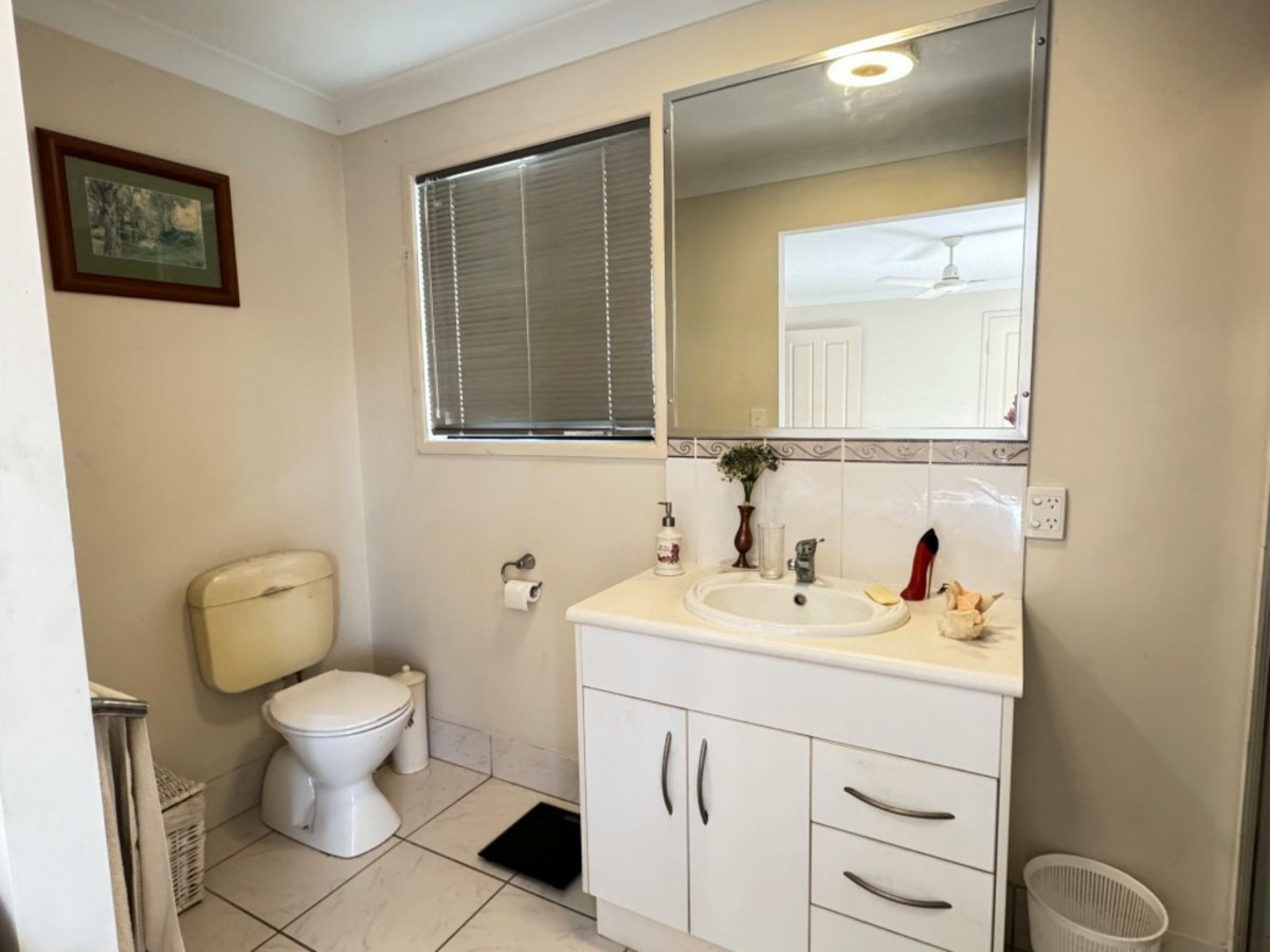 12 Summer Place, BOWEN