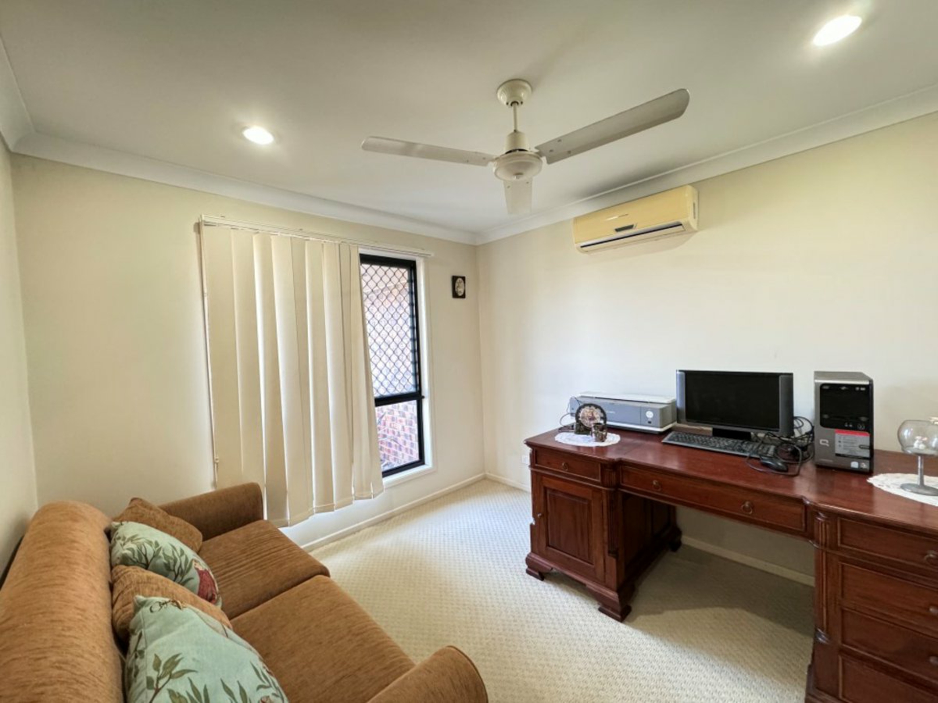 12 Summer Place, BOWEN