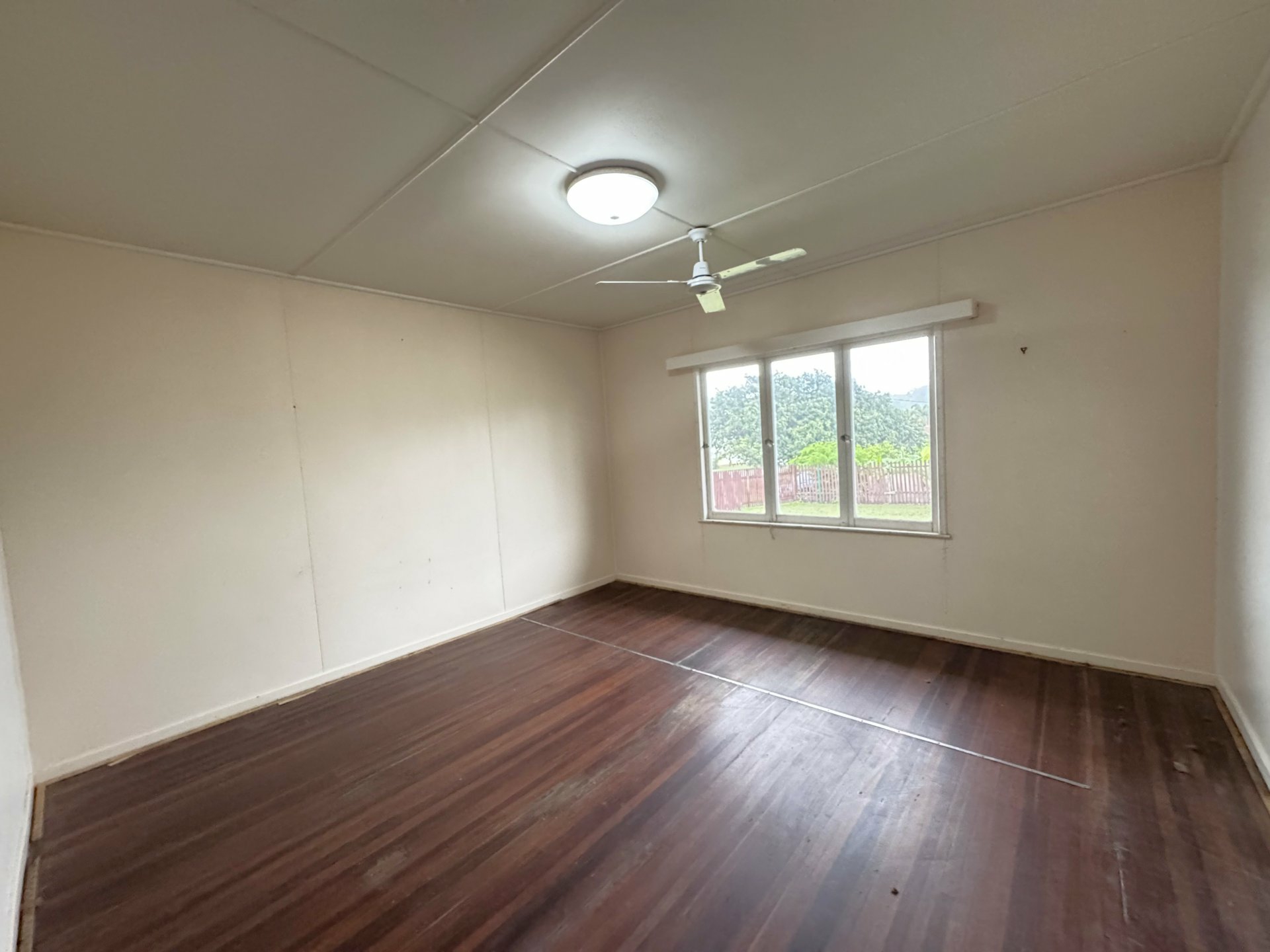 5 Don Street, BOWEN