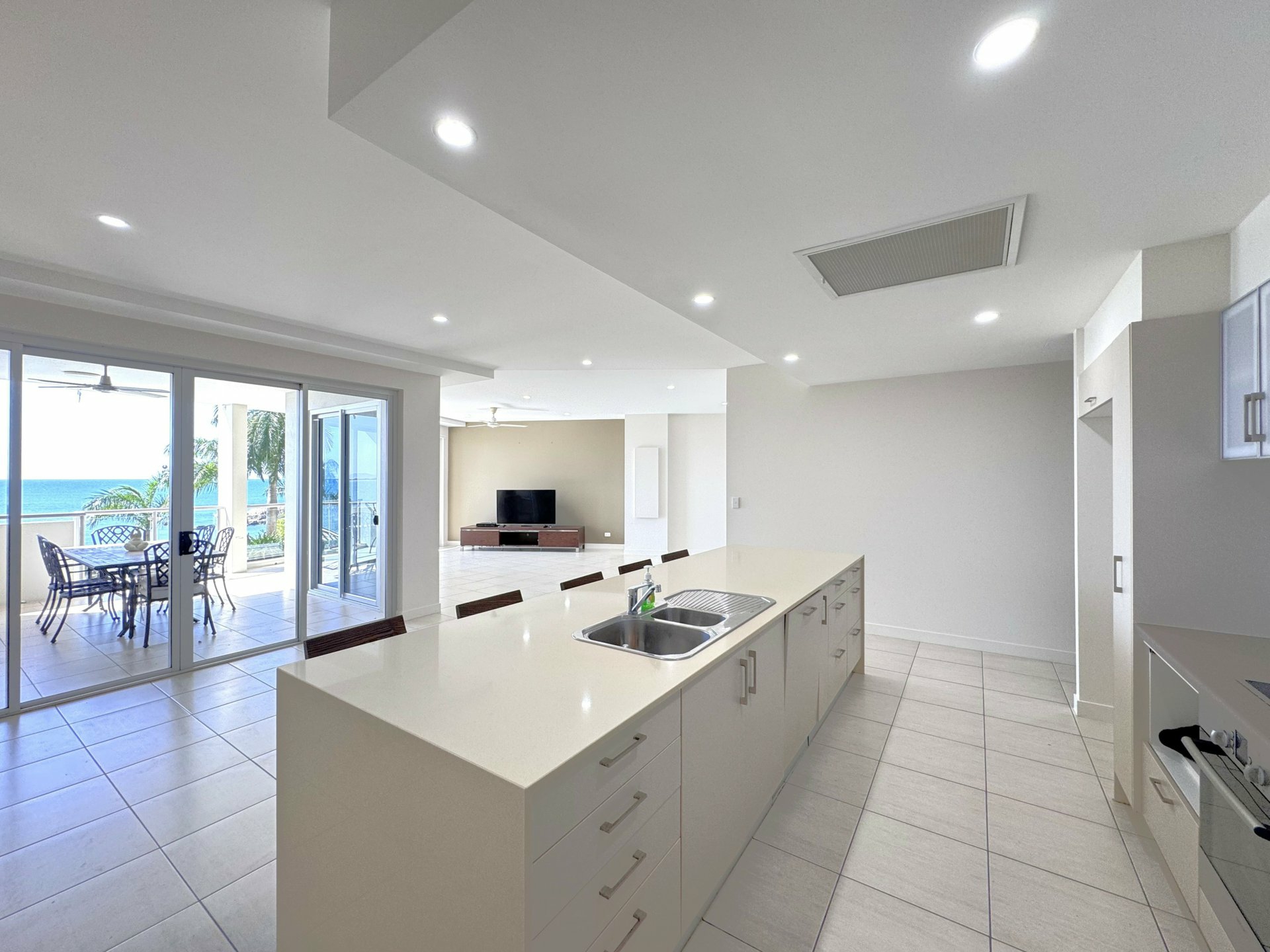 Apartment 5/2B Horseshoe Bay Road, BOWEN
