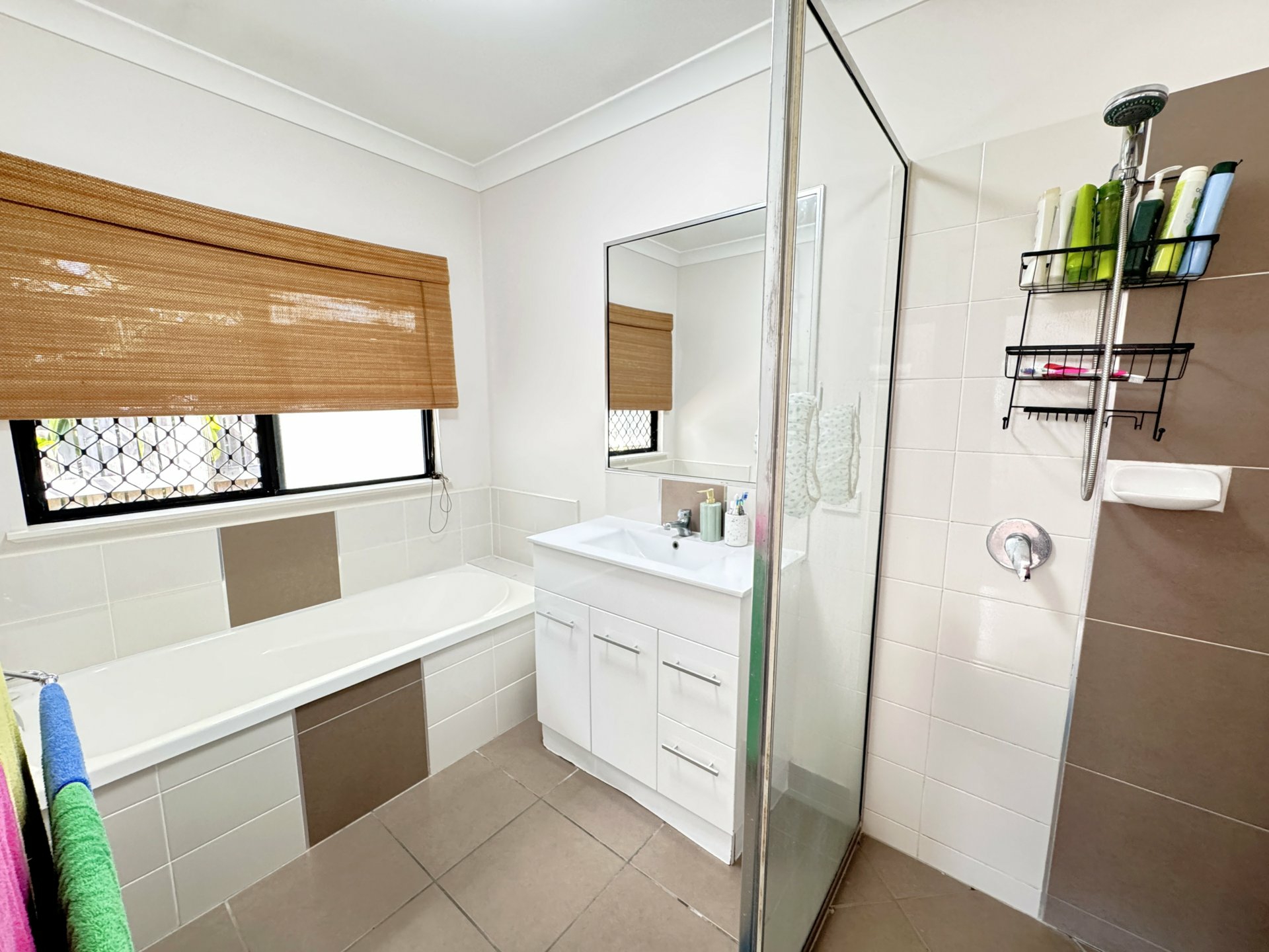 12 Cowrie Street, BOWEN
