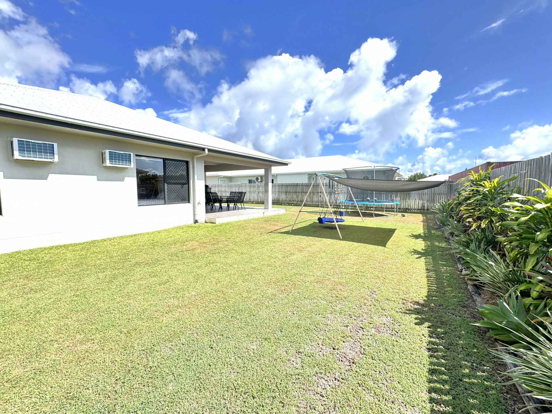 12 Cowrie Street, BOWEN