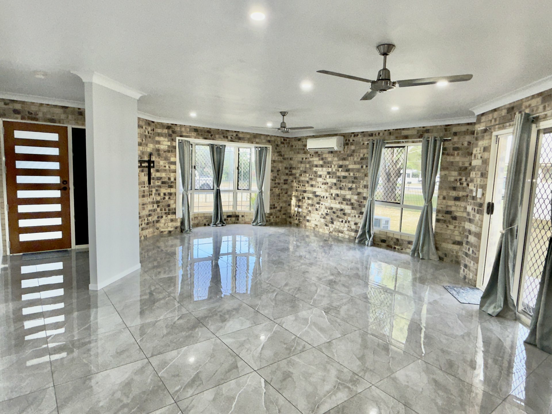 9 Oak Crescent, BOWEN