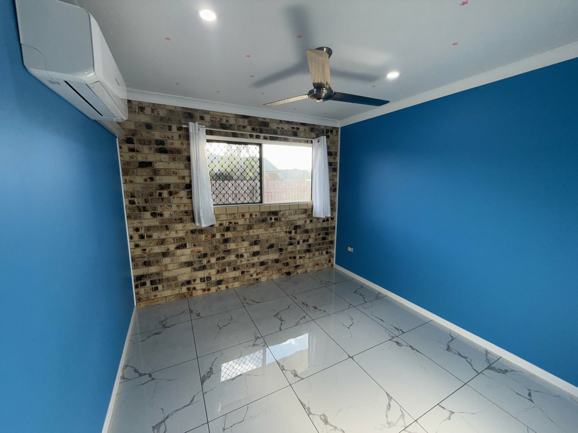 9 Oak Crescent, BOWEN
