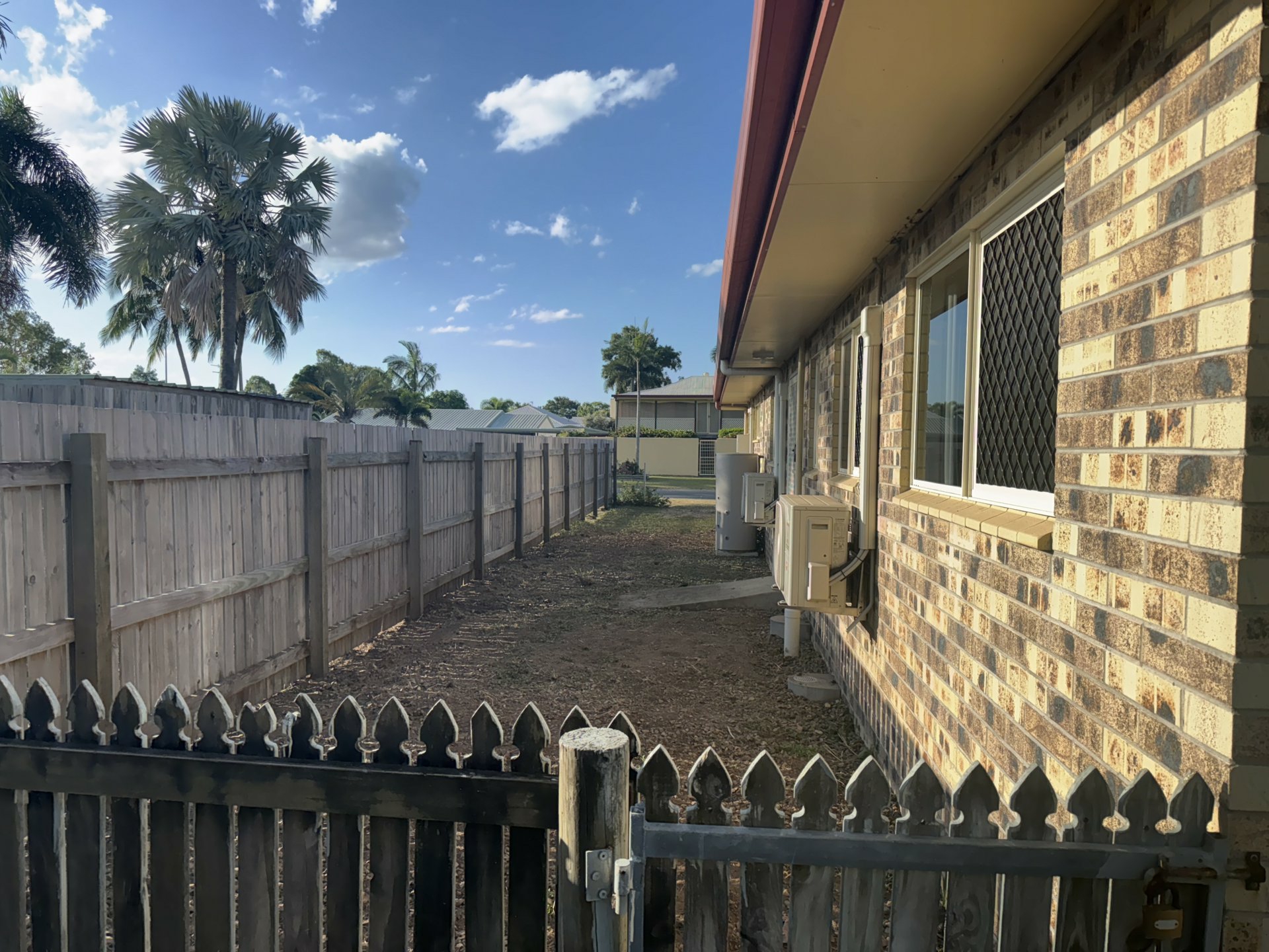 9 Oak Crescent, BOWEN