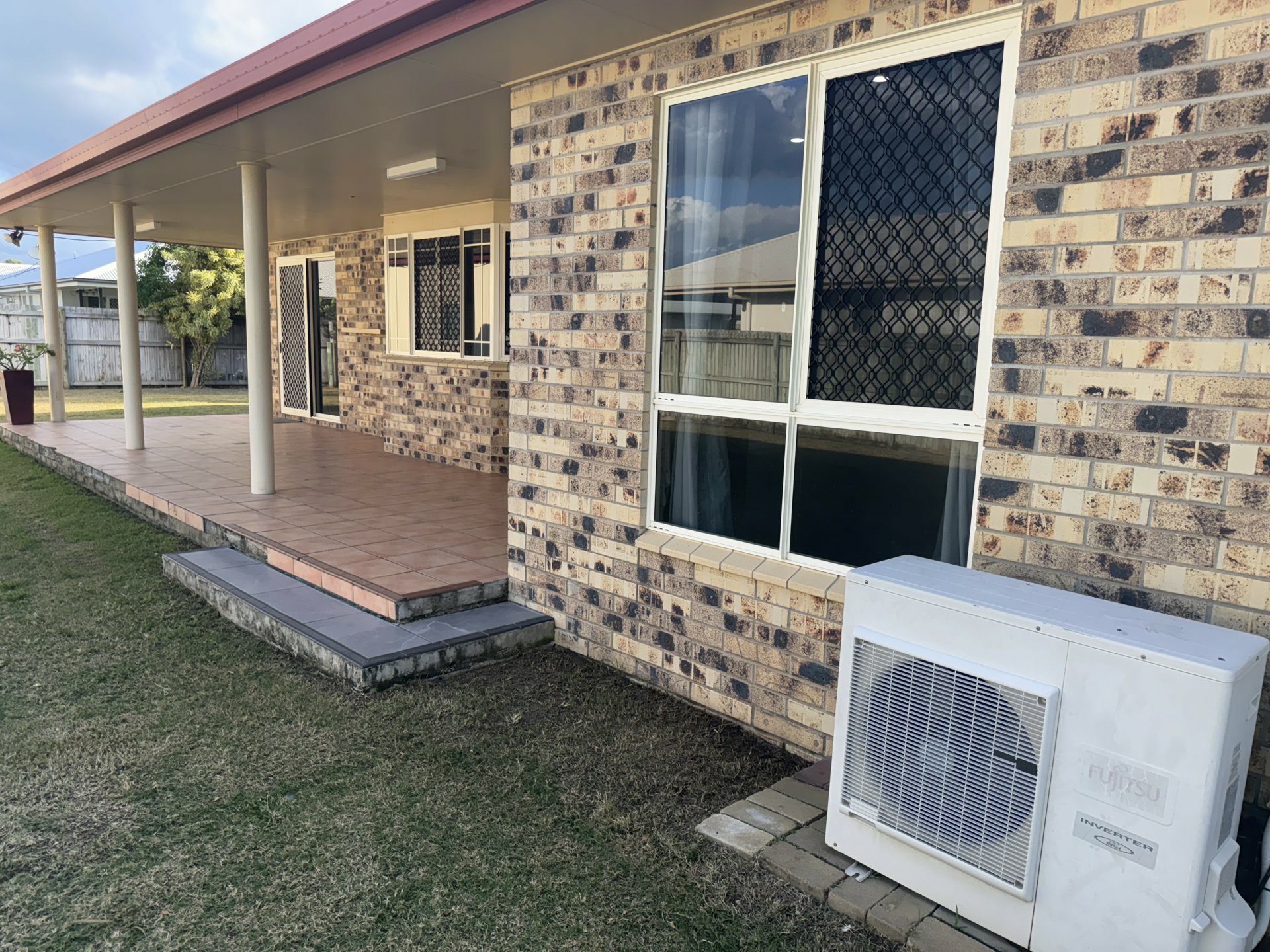 9 Oak Crescent, BOWEN
