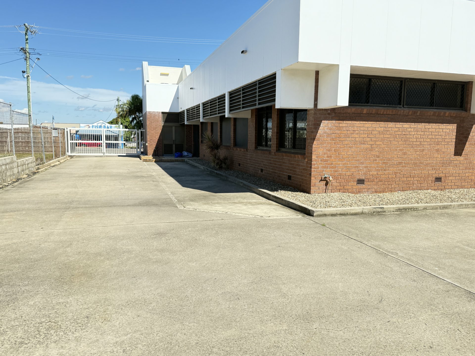 16 Gregory St, BOWEN