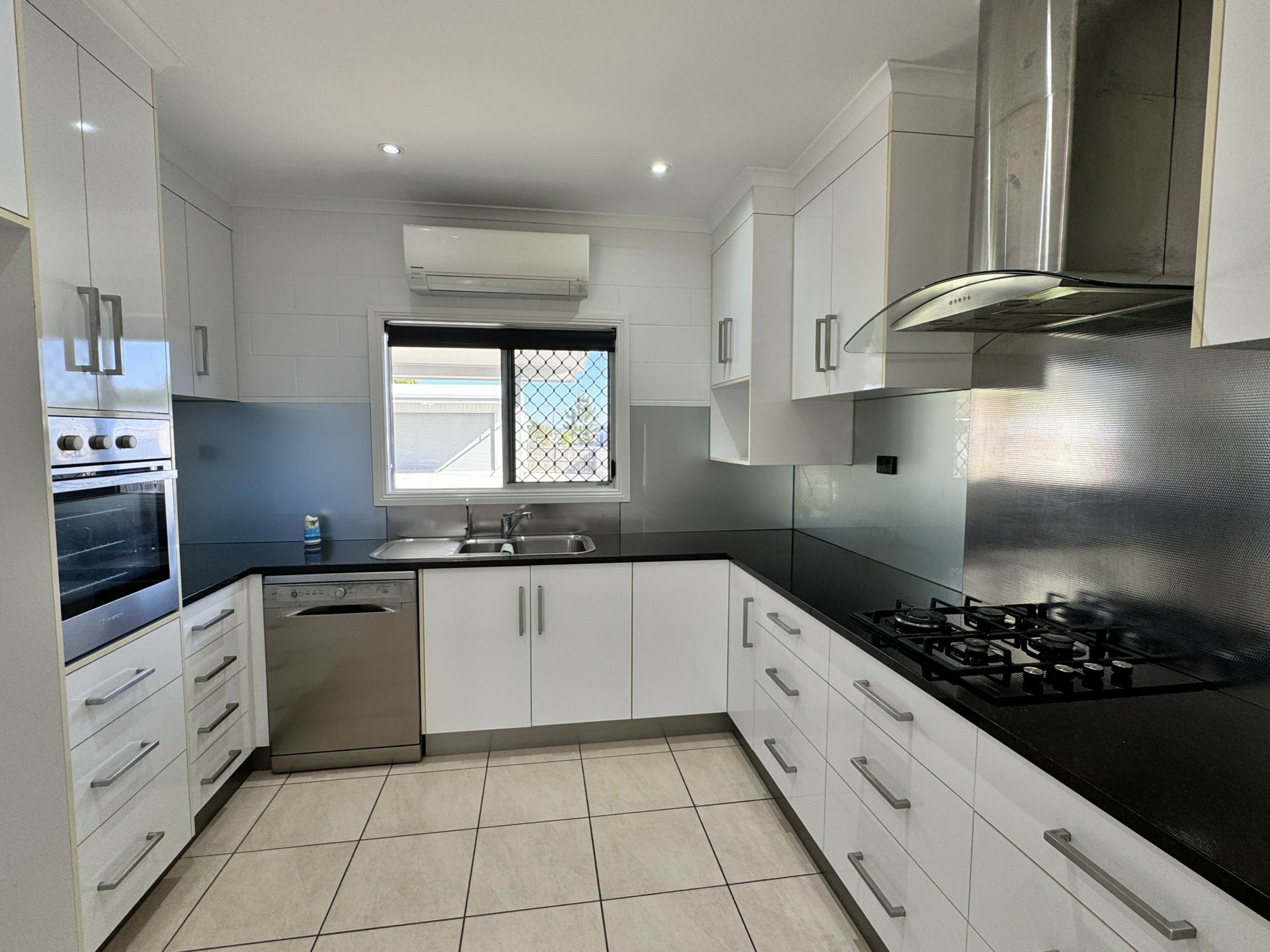 3 Hill Street, BOWEN