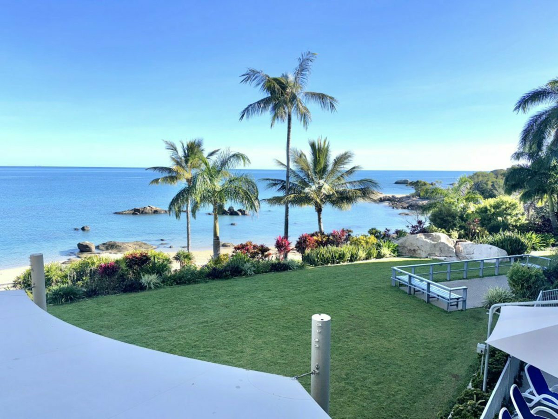 2/2B Horseshoe Bay Road, Coral Cove Apartments, BOWEN