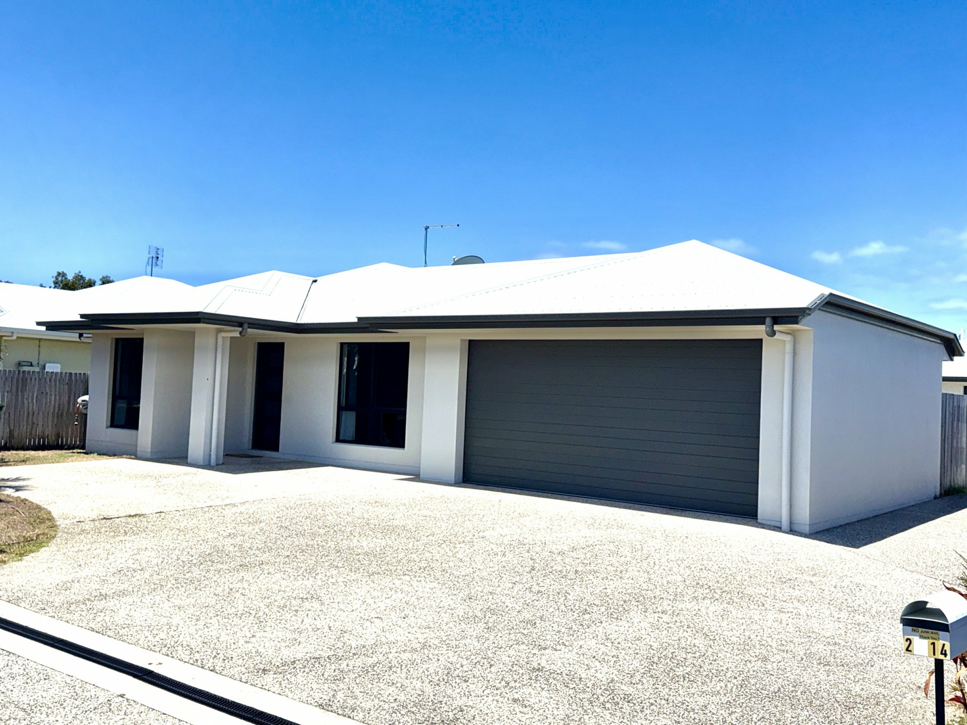 14A Lime Tree Court, Bowen