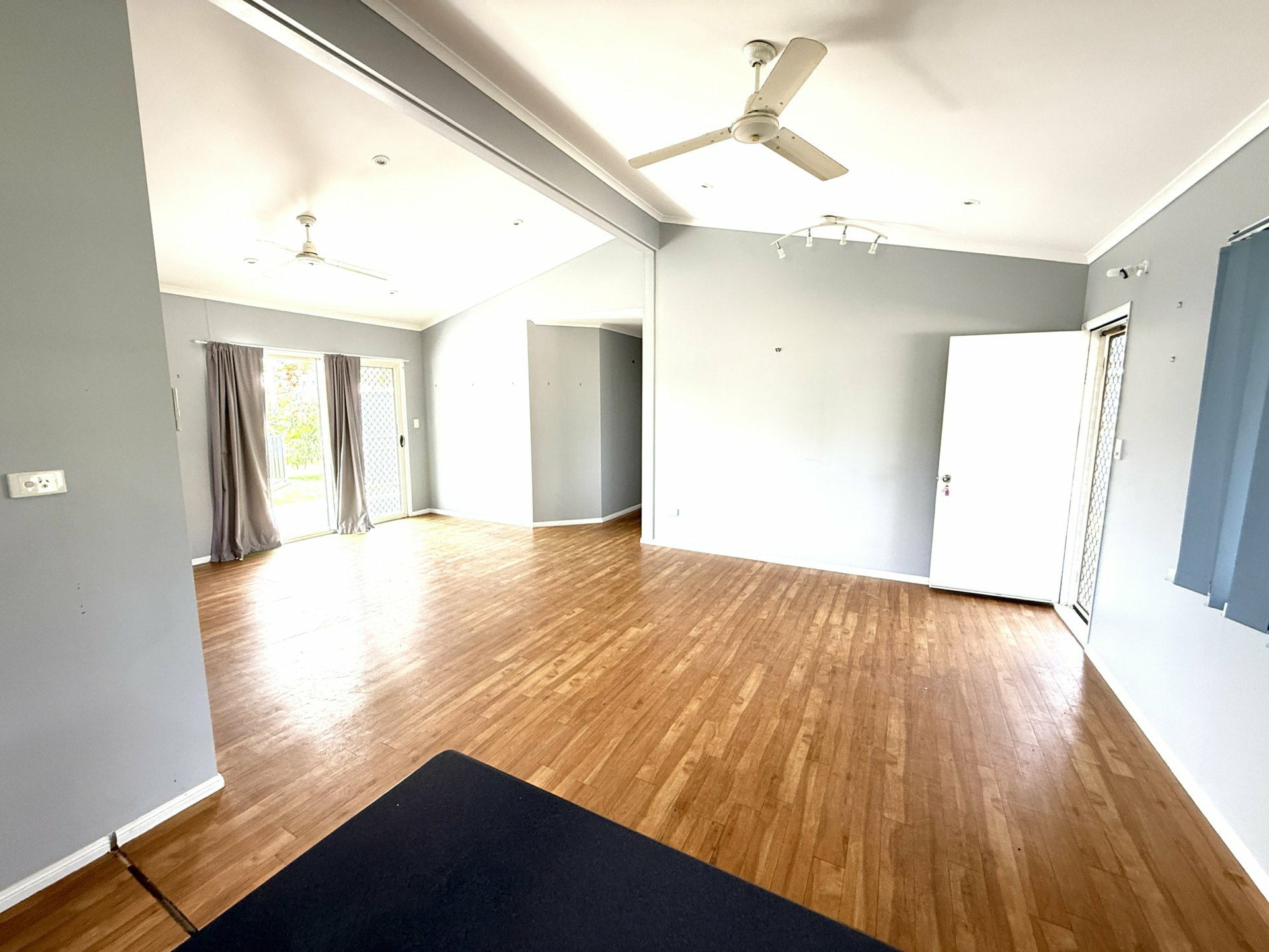 32 Murroona Road — photo 2 of 19