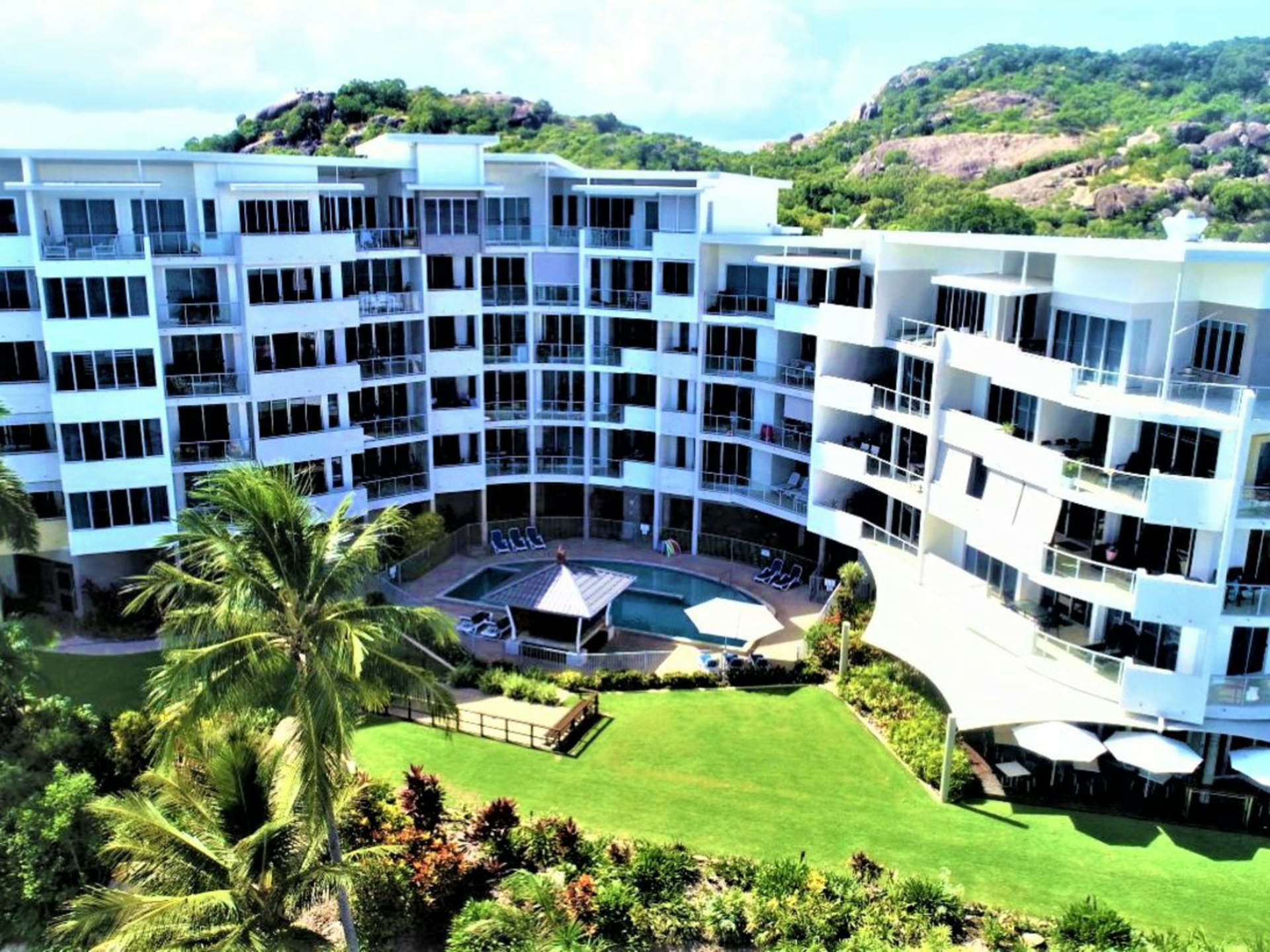 CORAL COVE APARTMENTS Apartment 21/2b Horseshoe Bay Road — photo 27 of 30