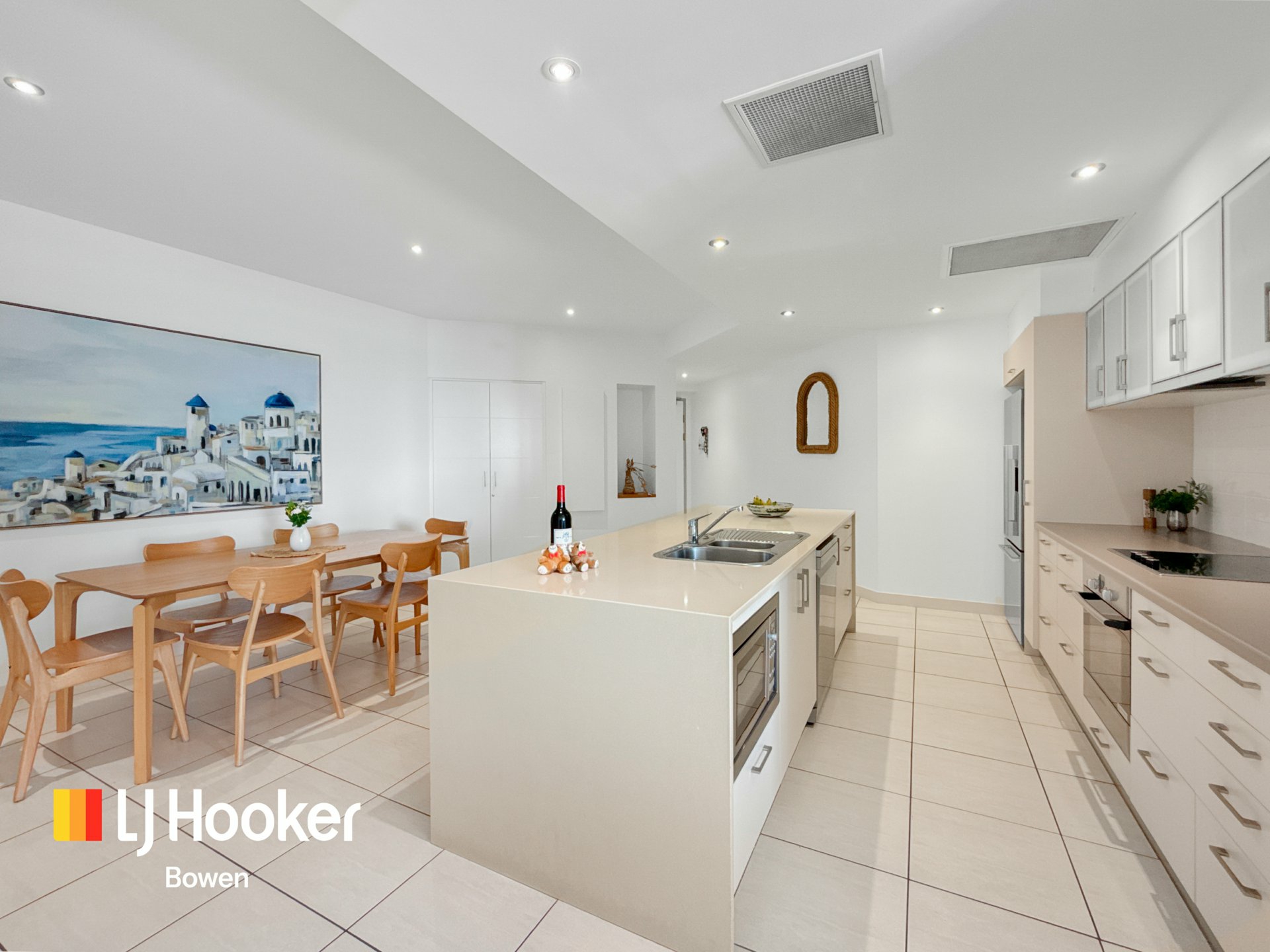 Apartment 17/2B Horseshoe Bay Road — photo 12 of 29
