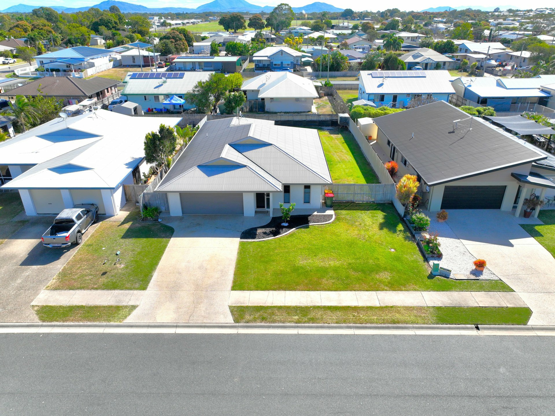 7 Lime Tree Court — photo from LJ Hooker Bowen