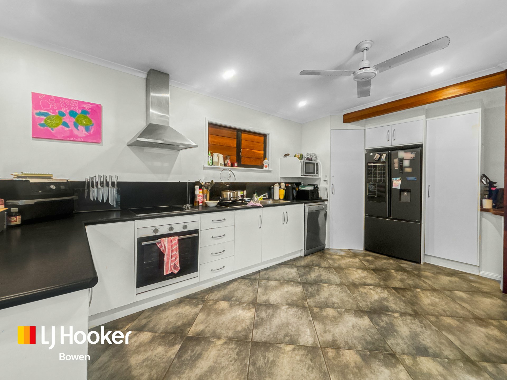 57 Horseshoe Bay Road — photo 9 of 25