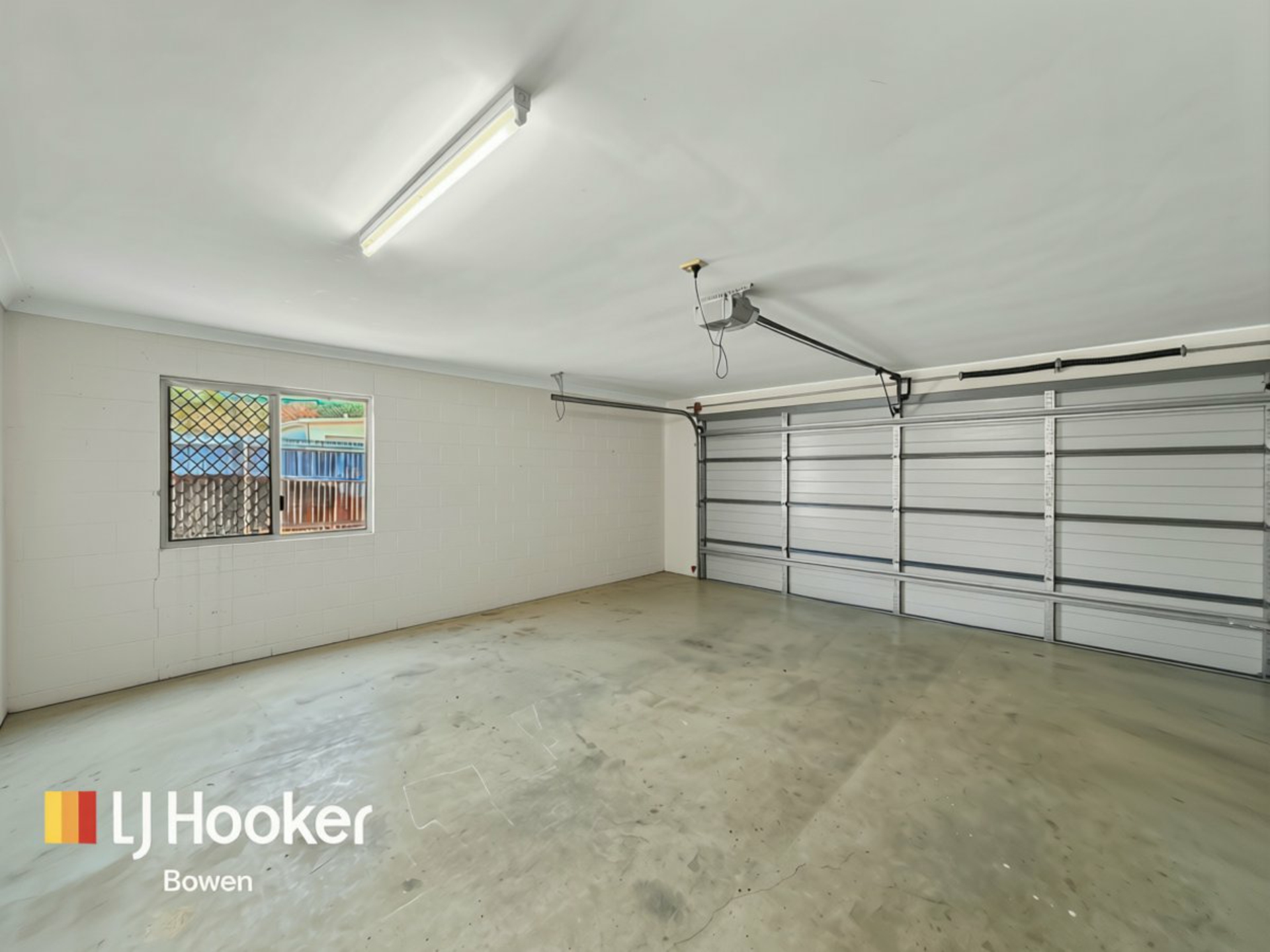 24 Sapphire Crescent — photo 25 of 26