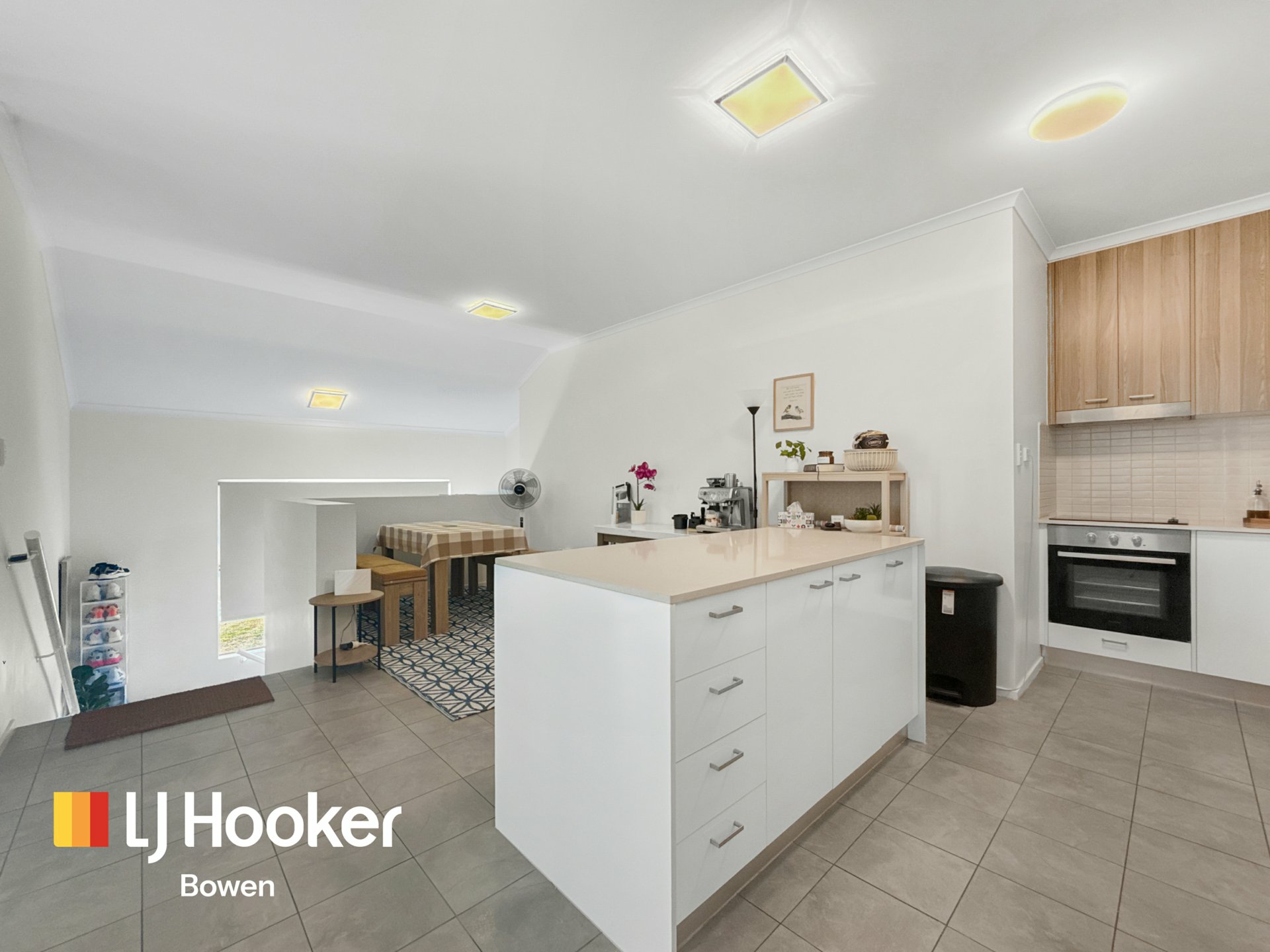 Unit 12/10 Williams Street — photo 9 of 23