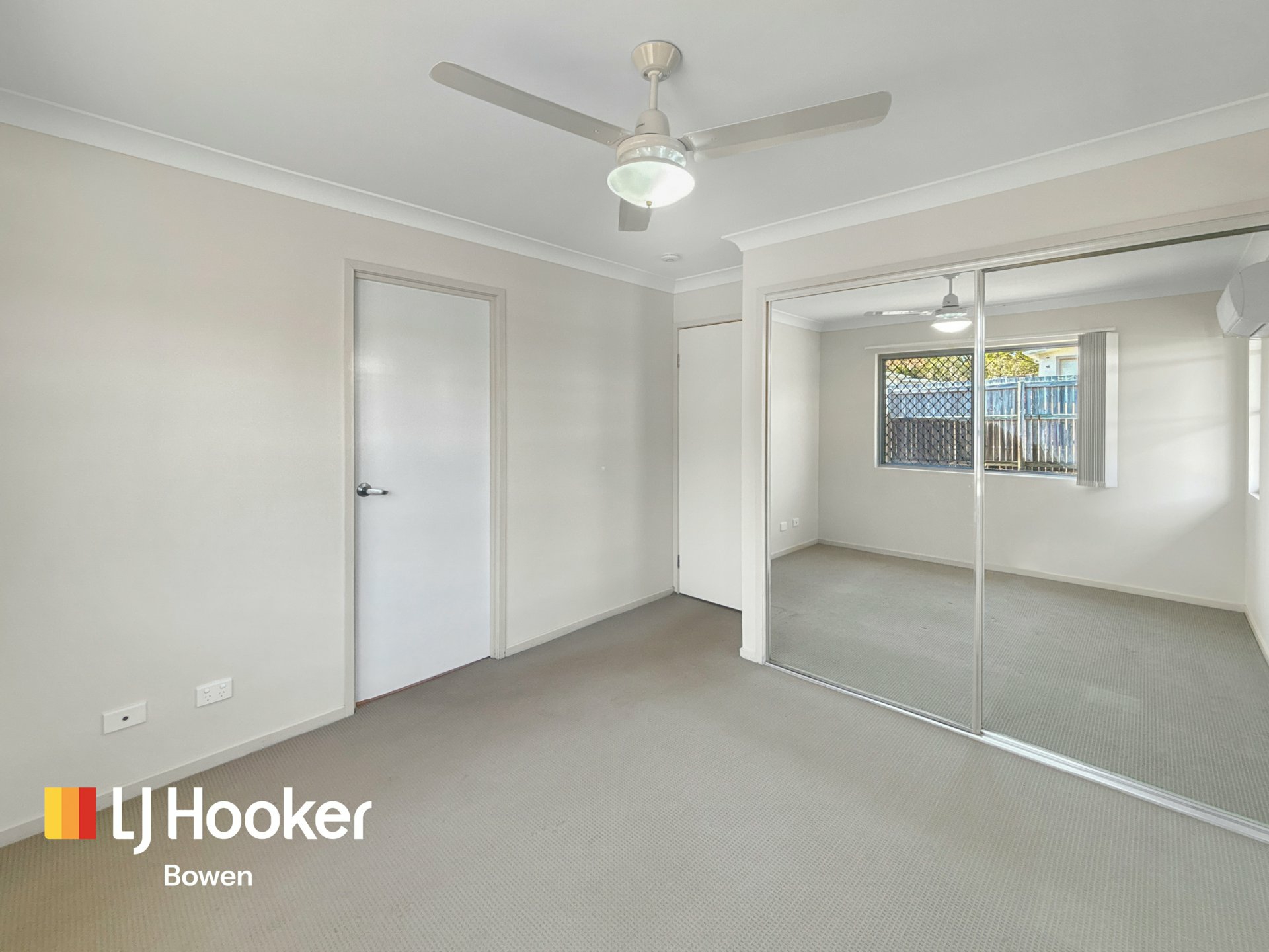 24 Sapphire Crescent — photo 10 of 22