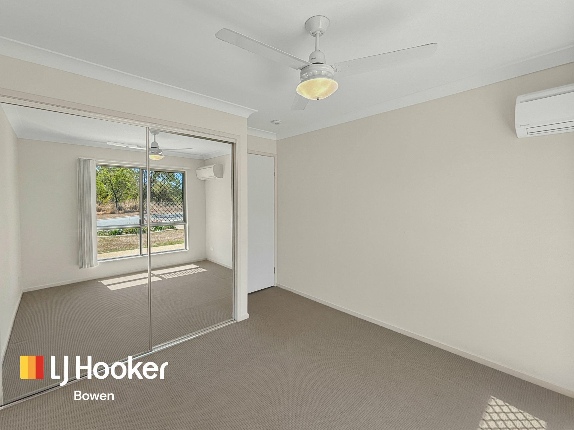 24 Sapphire Crescent — photo 17 of 22