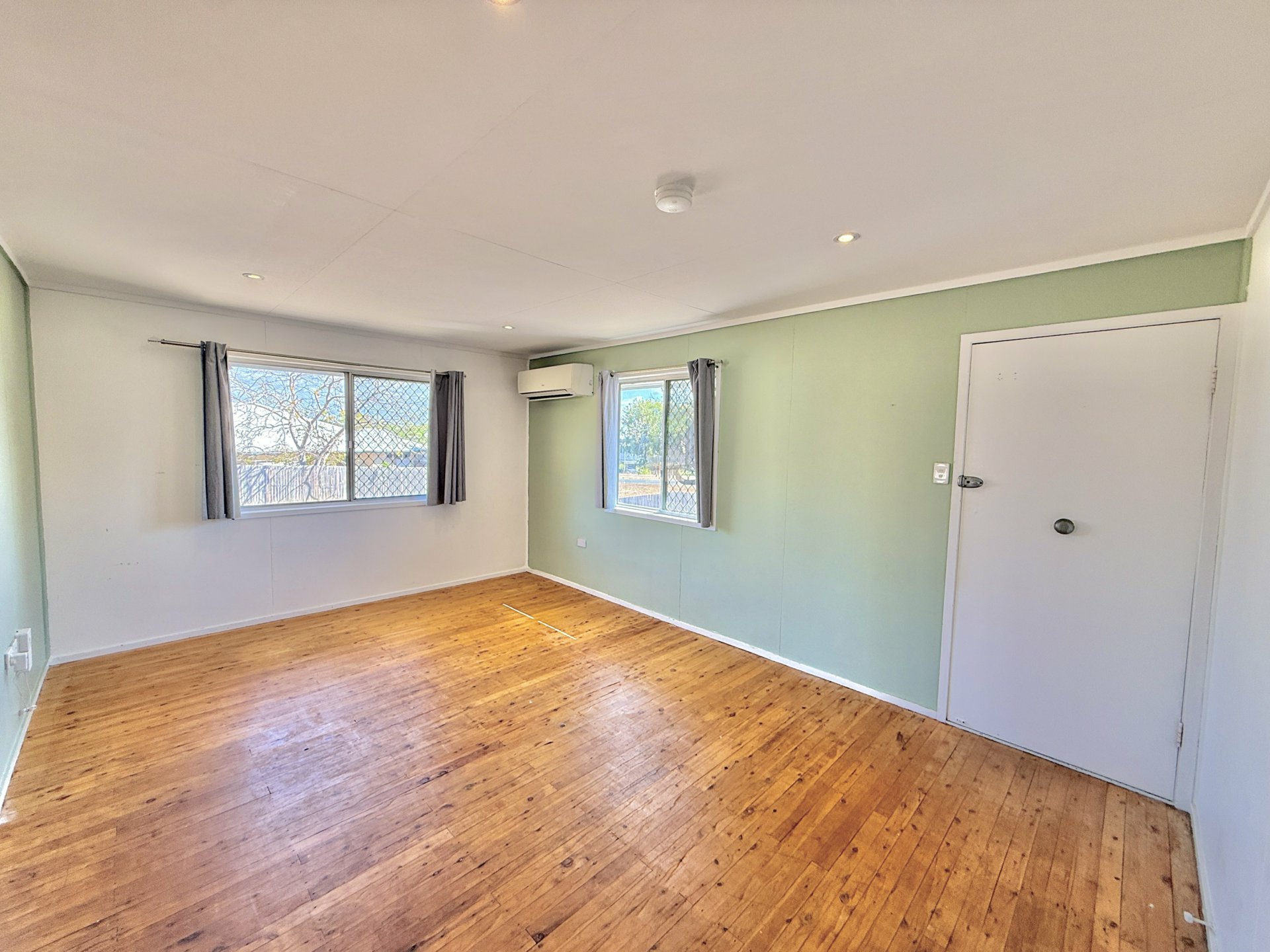 17 Rayner Street — photo 5 of 15