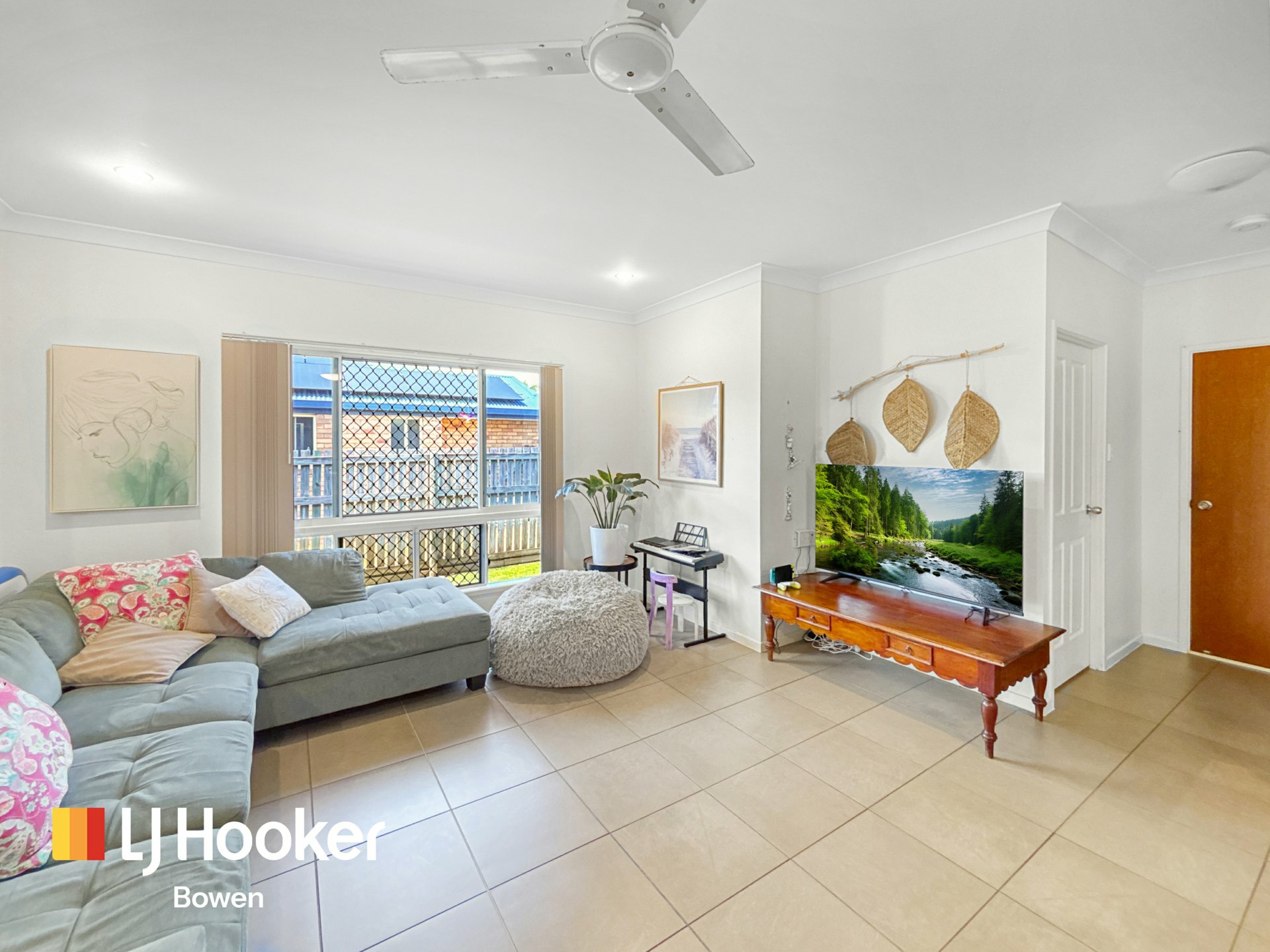 8 Lucinda Place — photo 7 of 19