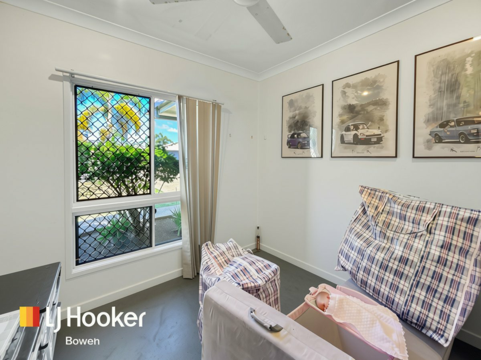 8 Lucinda Place — photo 13 of 19
