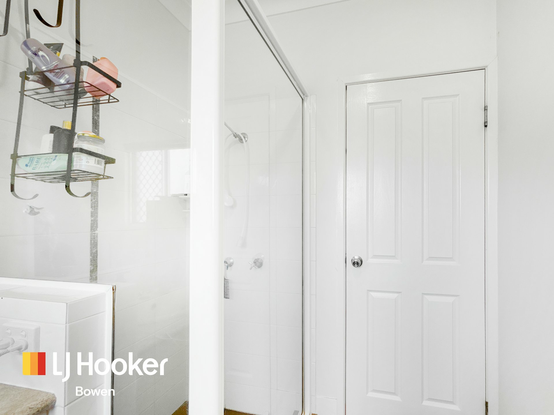 8 Lucinda Place — photo 15 of 19