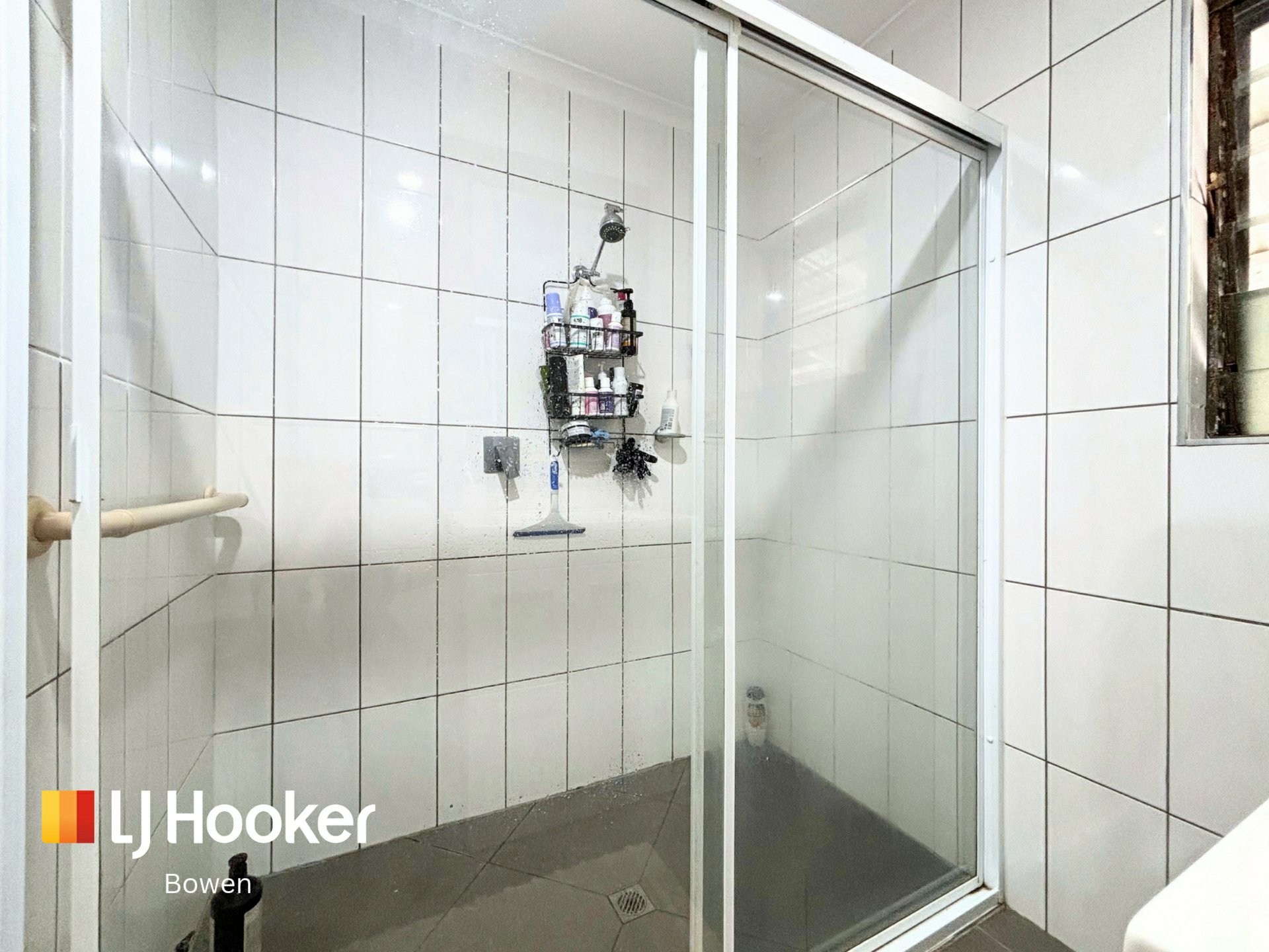 15 Avicennia Street — photo 23 of 28