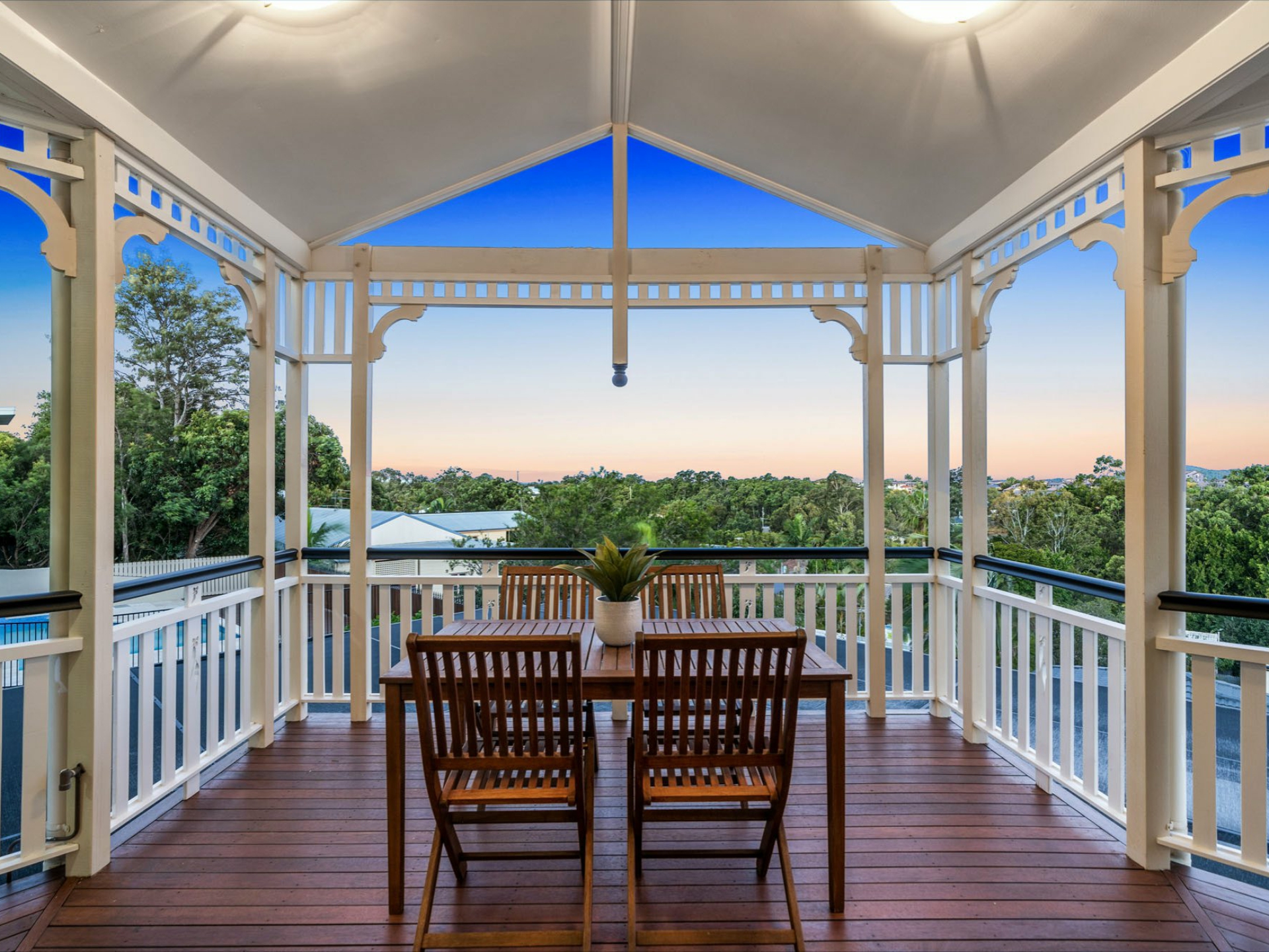 15 Rembrandt Street, CARINA