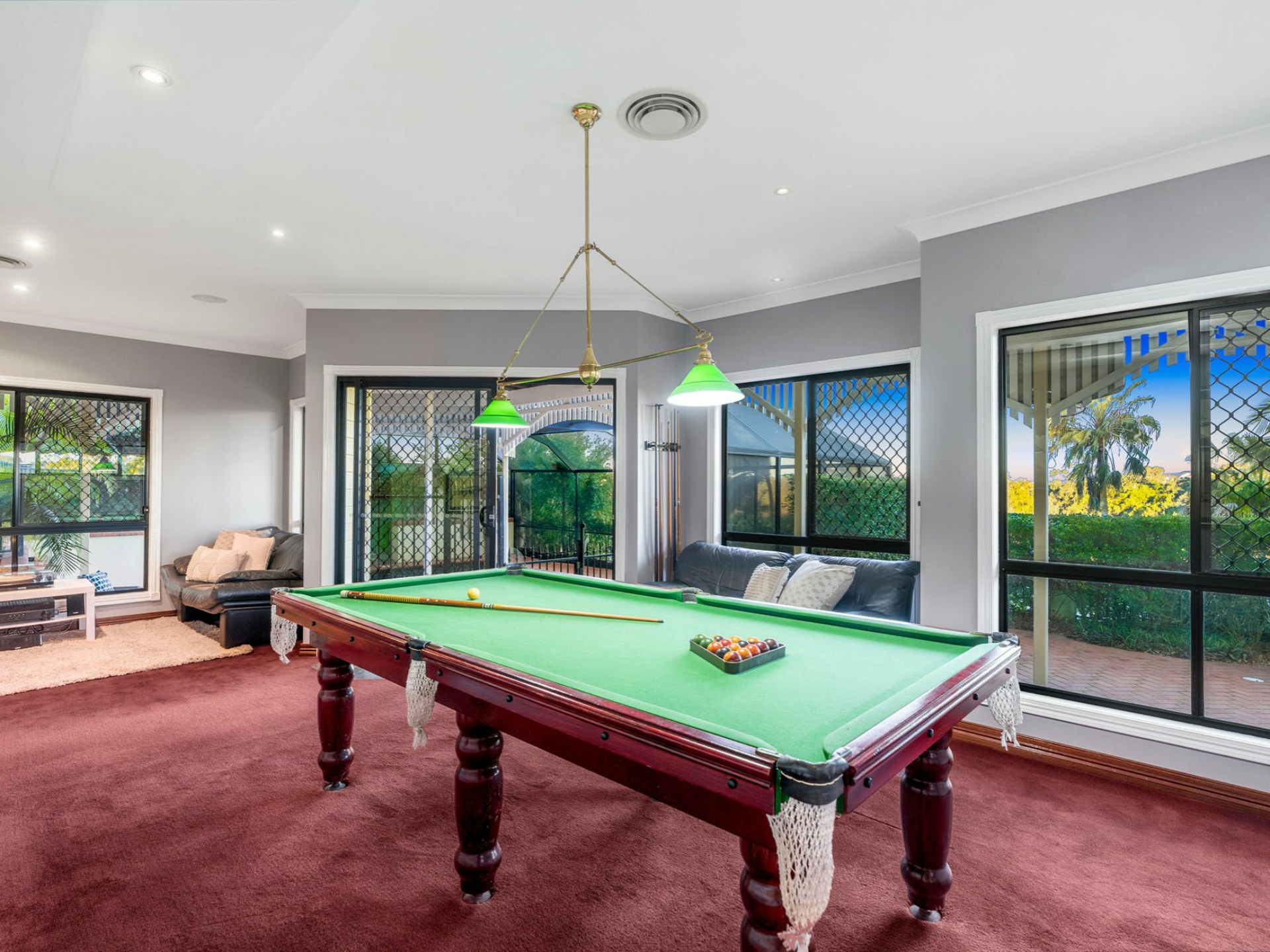 15 Rembrandt Street, CARINA
