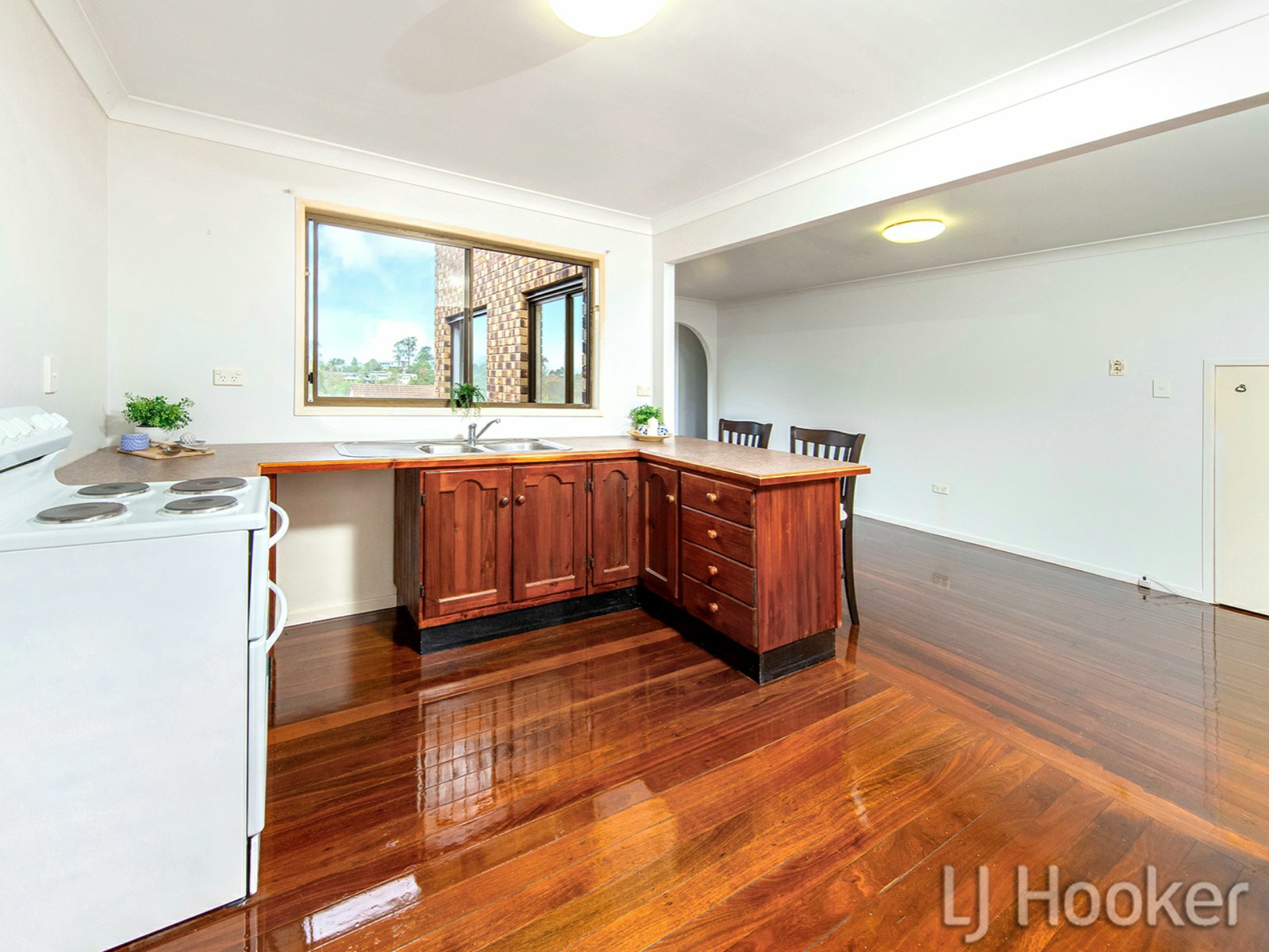 11 Rembrandt Street, CARINA