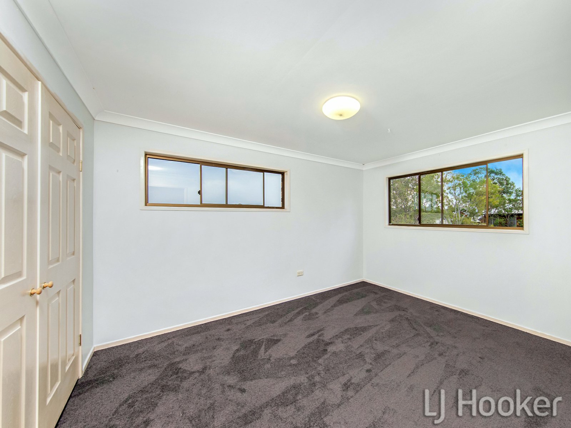 11 Rembrandt Street, CARINA
