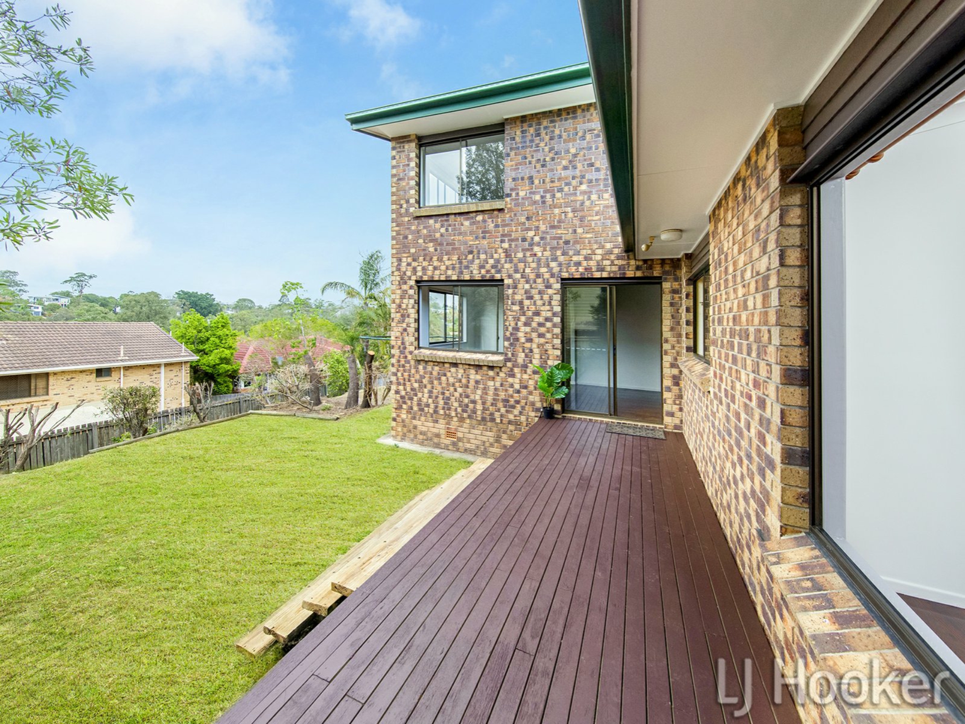 11 Rembrandt Street, CARINA