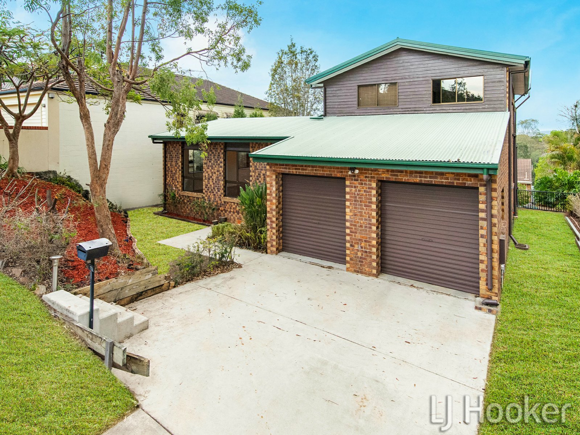 11 Rembrandt Street, CARINA