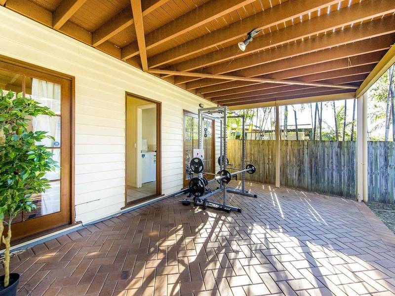 28 Redfern Street, WOOLLOONGABBA