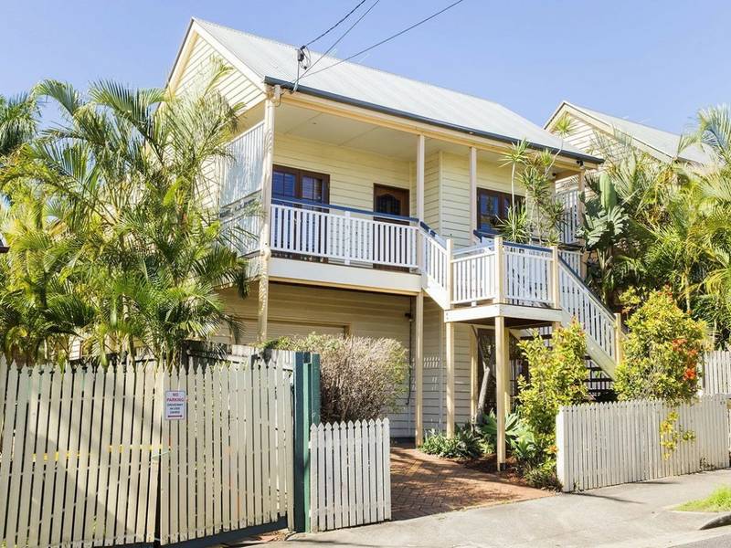 28 Redfern Street, WOOLLOONGABBA