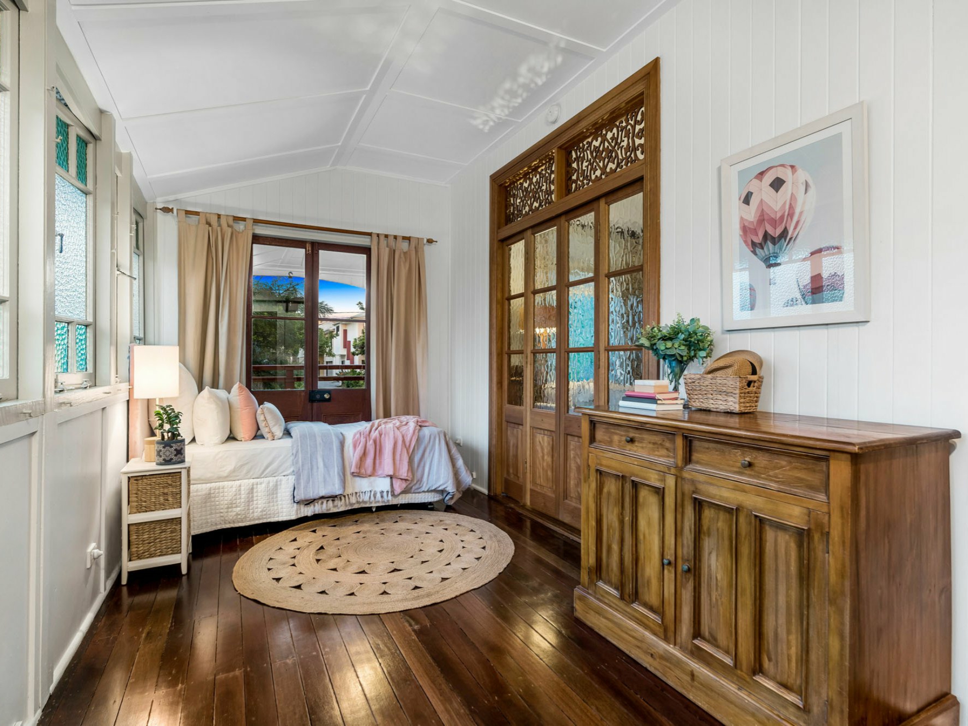 366 Hawthorne Road, HAWTHORNE