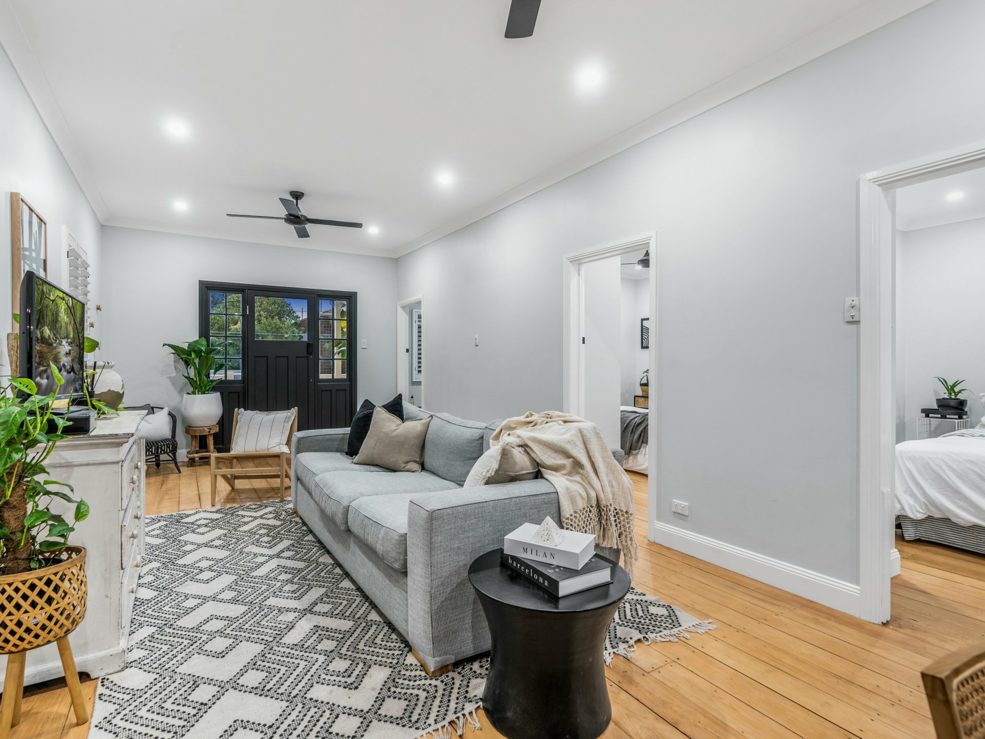 18 Pashen Street, MORNINGSIDE