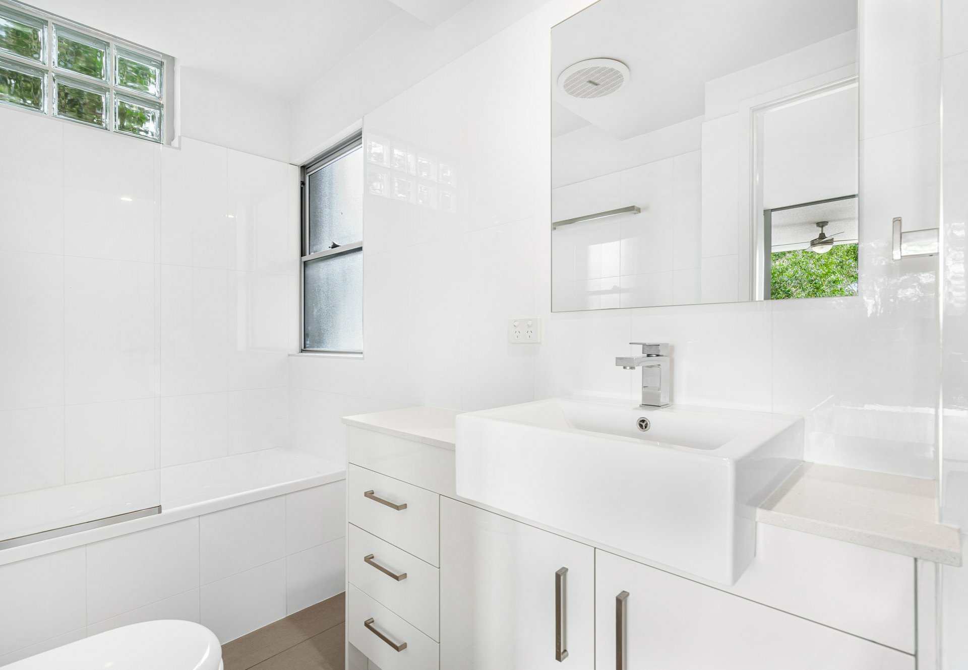 1/151 Baringa Street, MORNINGSIDE